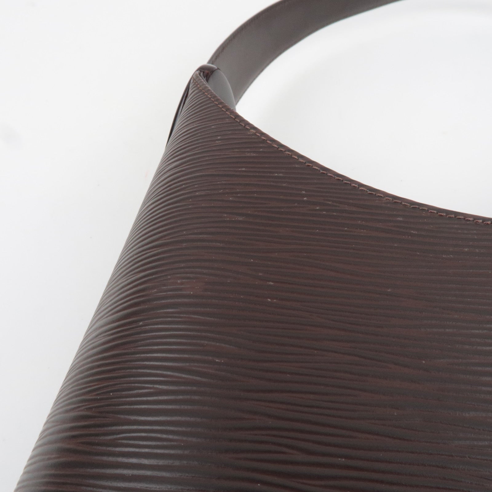 Louis Vuitton Epi Verso Shoulder Bag Mocha M5281D SP0090