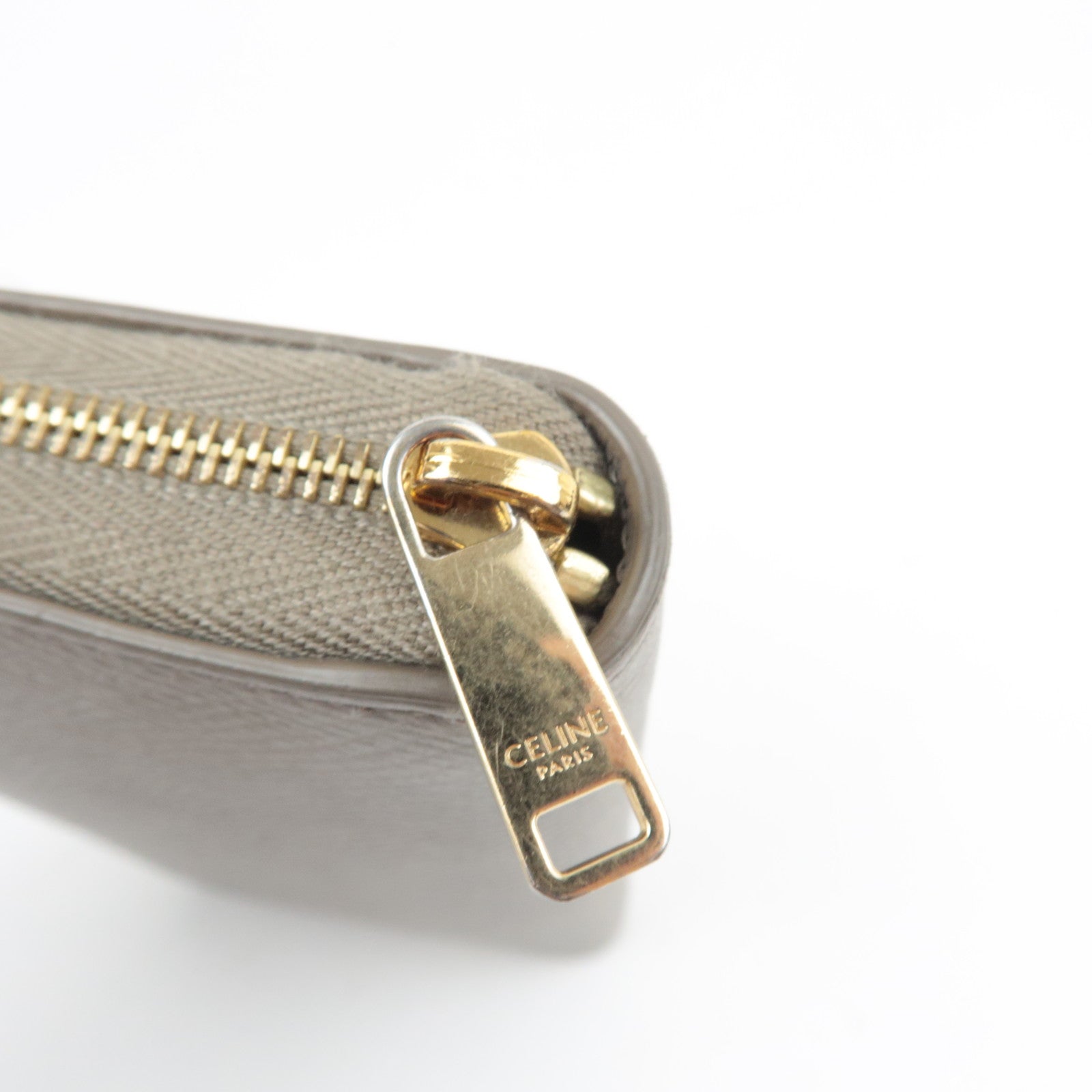 CELINE Round Zipper Long Wallet Leather Greige *Box, Dust bag