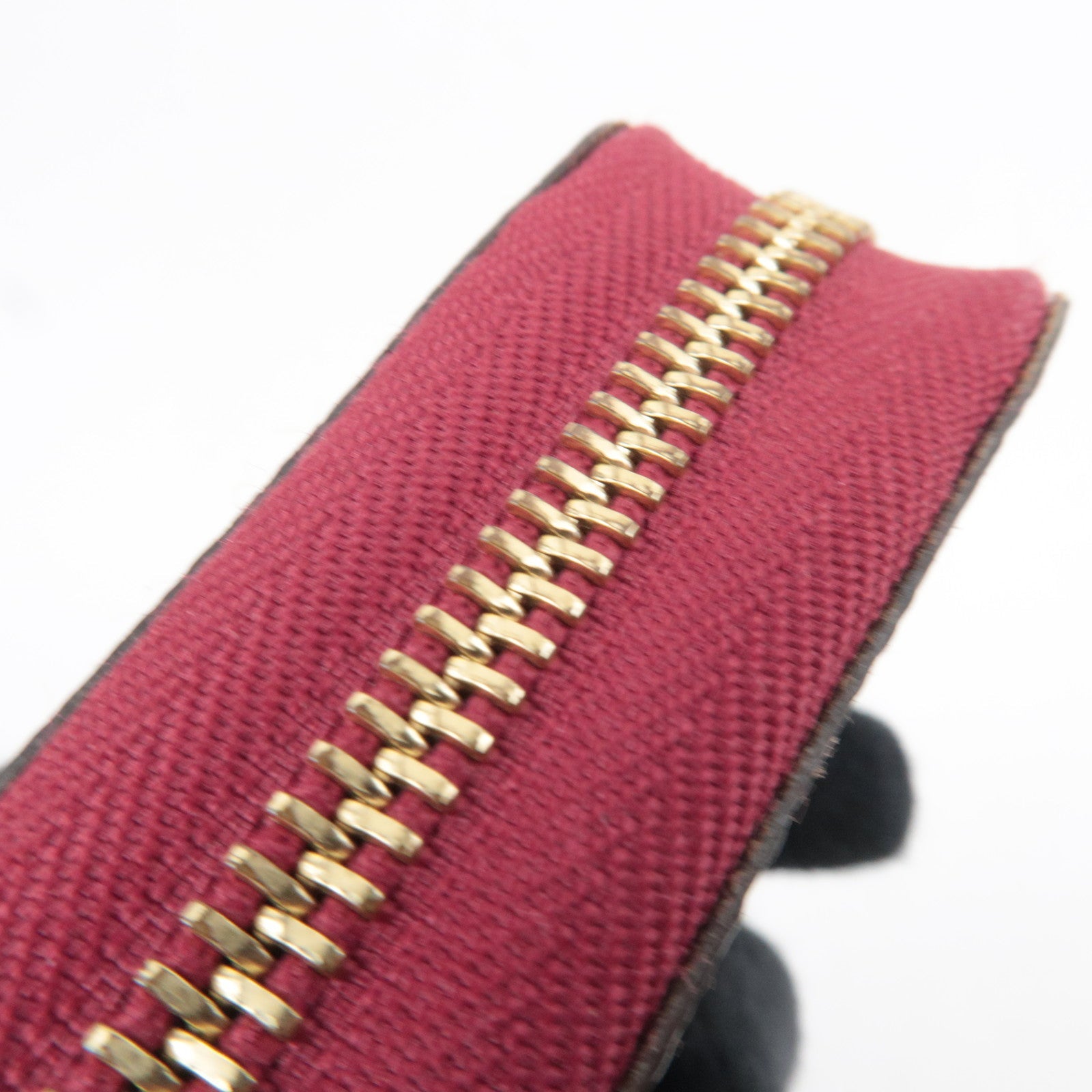 Louis Vuitton Monogram Multi Cartes Coin Case Fuchsia M61299 SP0136