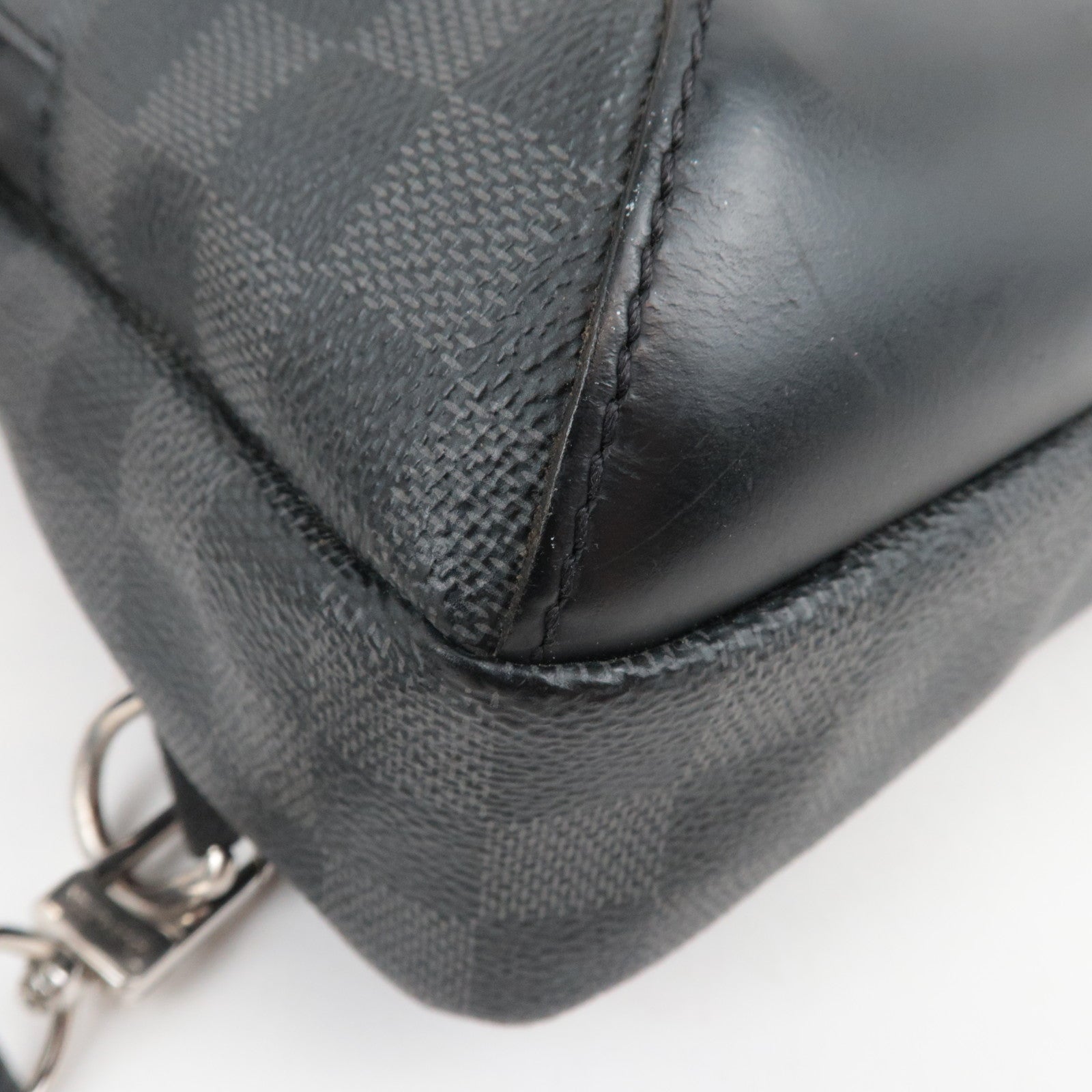 Louis Vuitton Damier Graphite Avenue Sling Bag Shoulder Bag N41719 MB0147