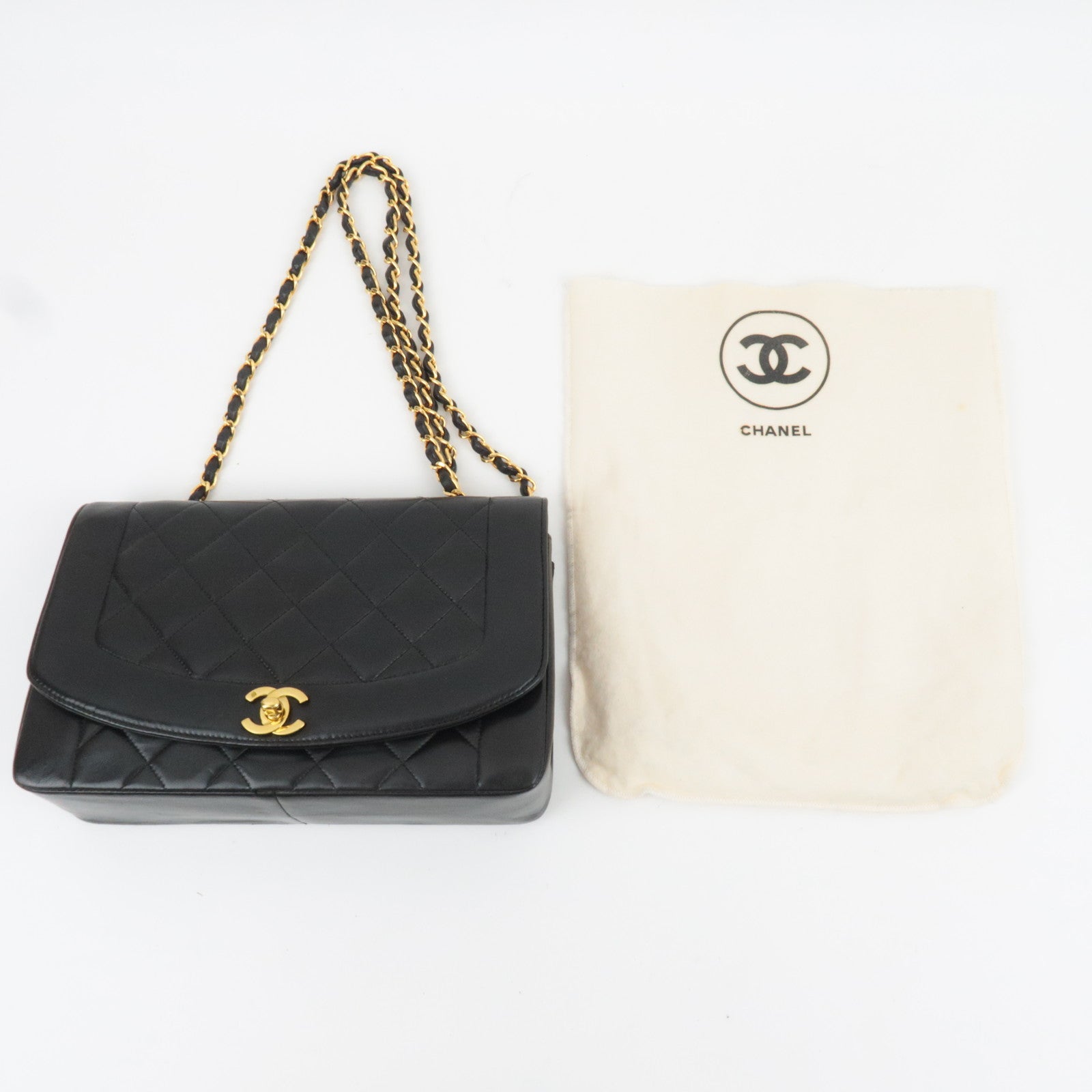 CHANEL Matelasse Diana 25 Chain Shoulder Bag Lambskin Black Gold HDW 28536885 *Dust bag, G card