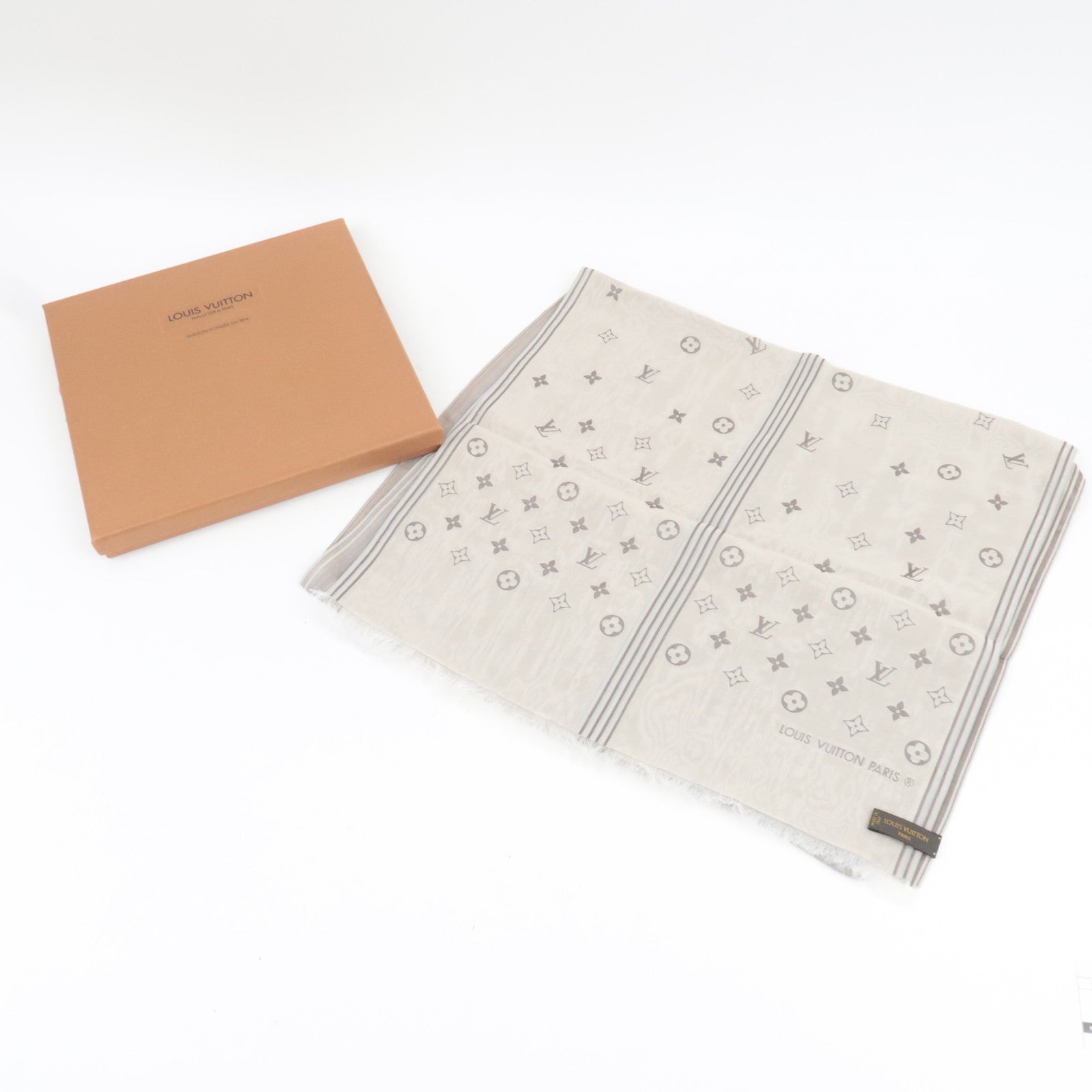 Louis Vuitton Scarf 100% Silk Beige Silver *Box