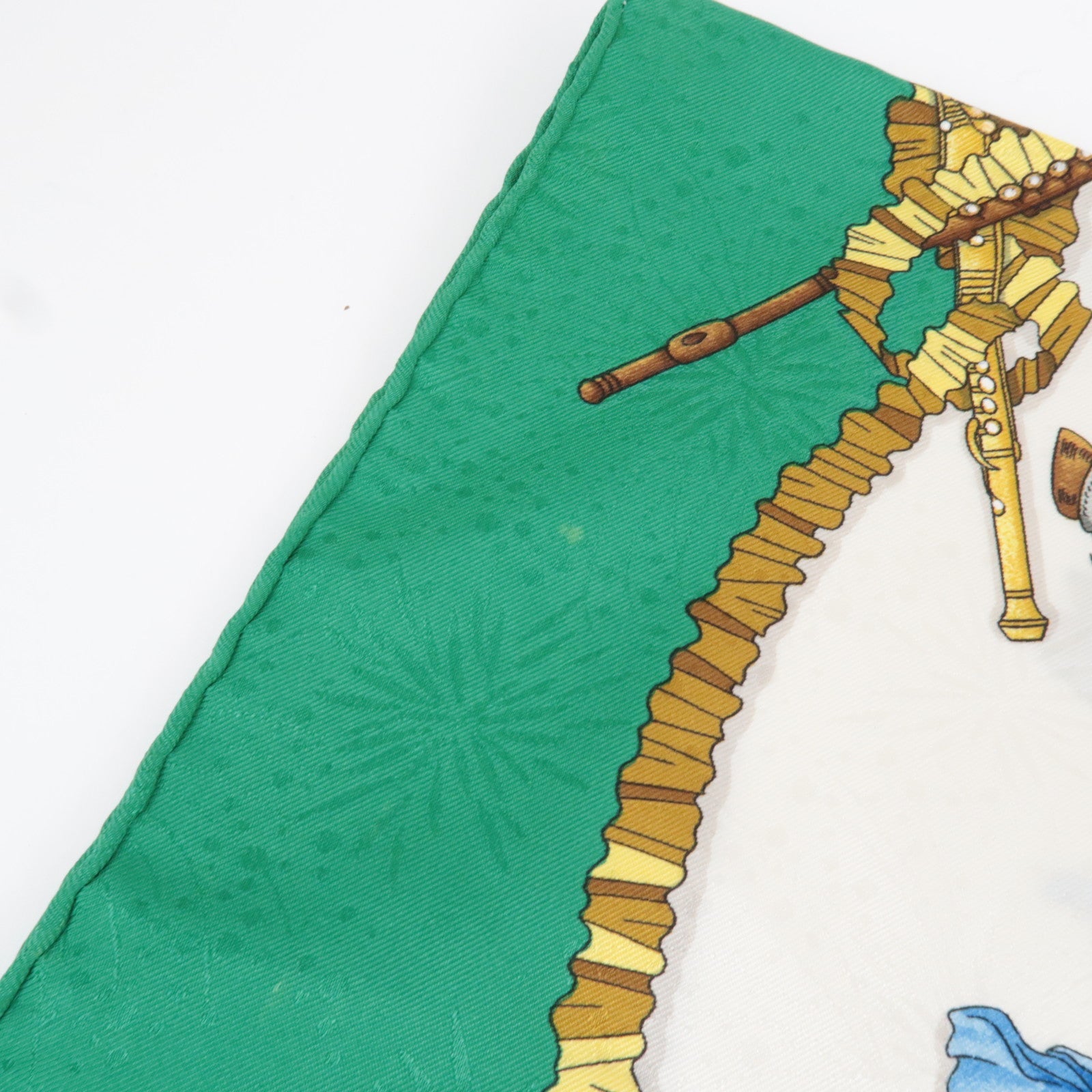 HERMES Carre 90 Scarf LES FETES DU ROI SOLEIL 100% Silk Green White