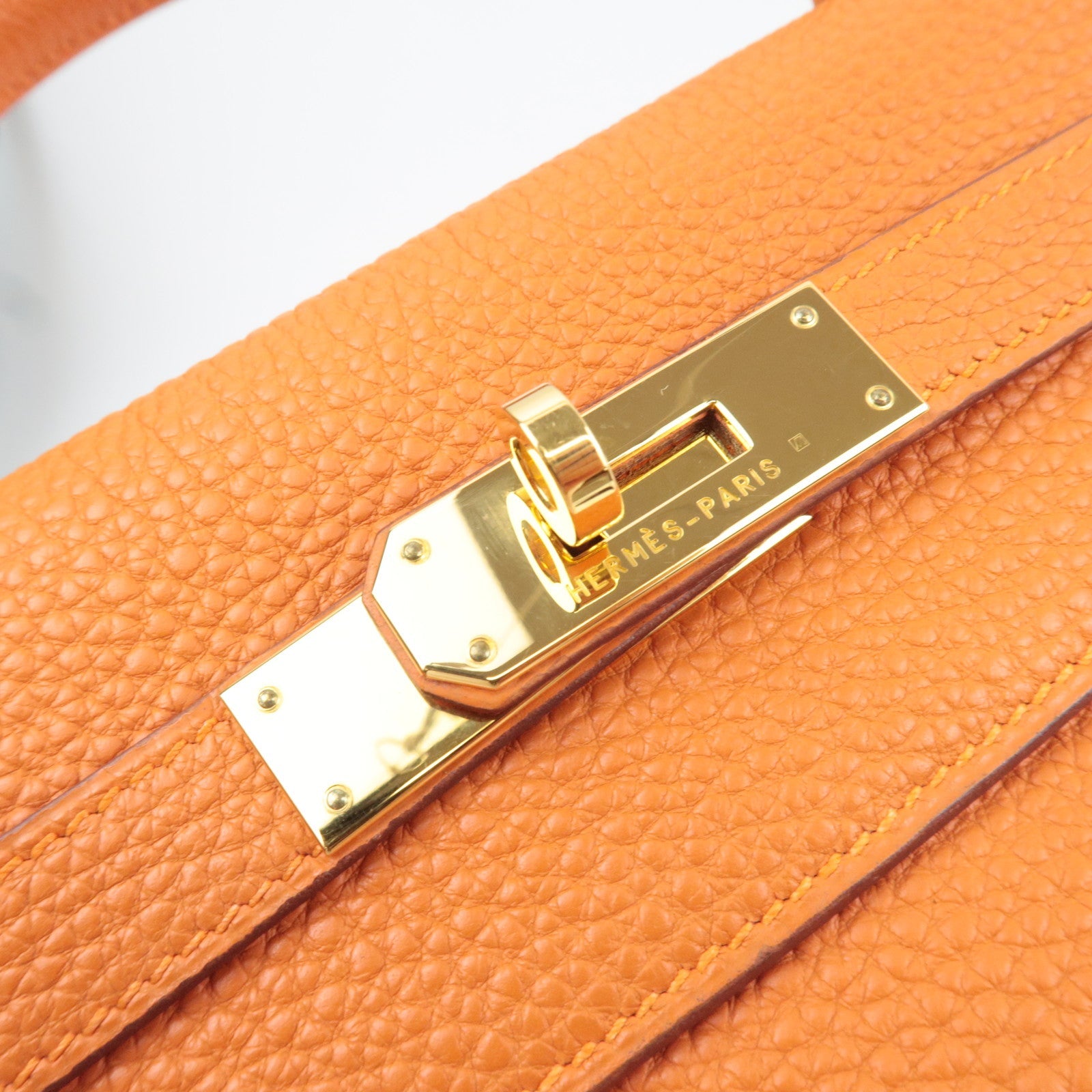 HERMES Kelly 32 Handbag H Stamp (2004) Taurillon Clemence Orange Gold HDW *Box, Dust bag, Strap, Key Lock, Clochette, Rain cover