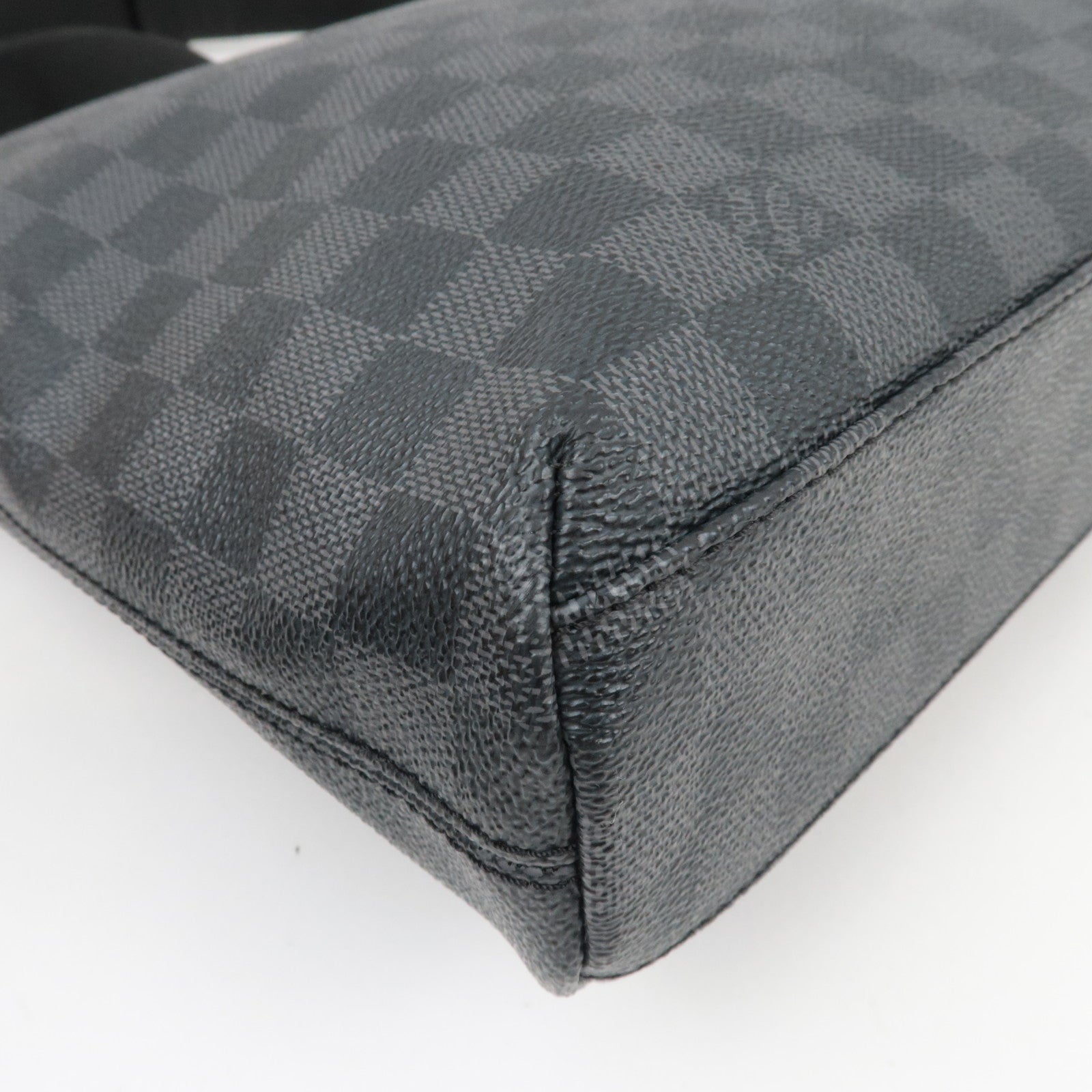 Louis Vuitton Damier Graphite Mick PM Shoulder Bag N41211 SR4145