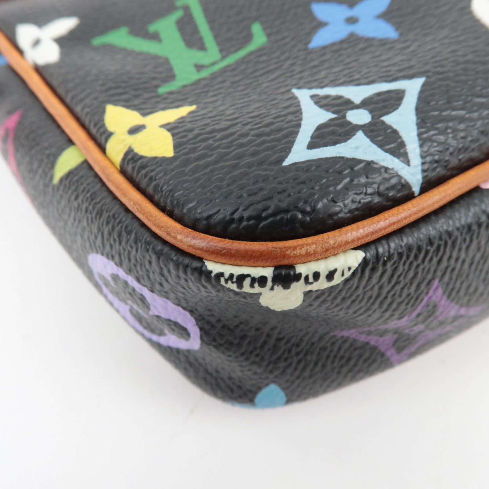 Louis Vuitton Monogram Multicolor Pochette Accessoires Handbag Noir M92648 SL0013