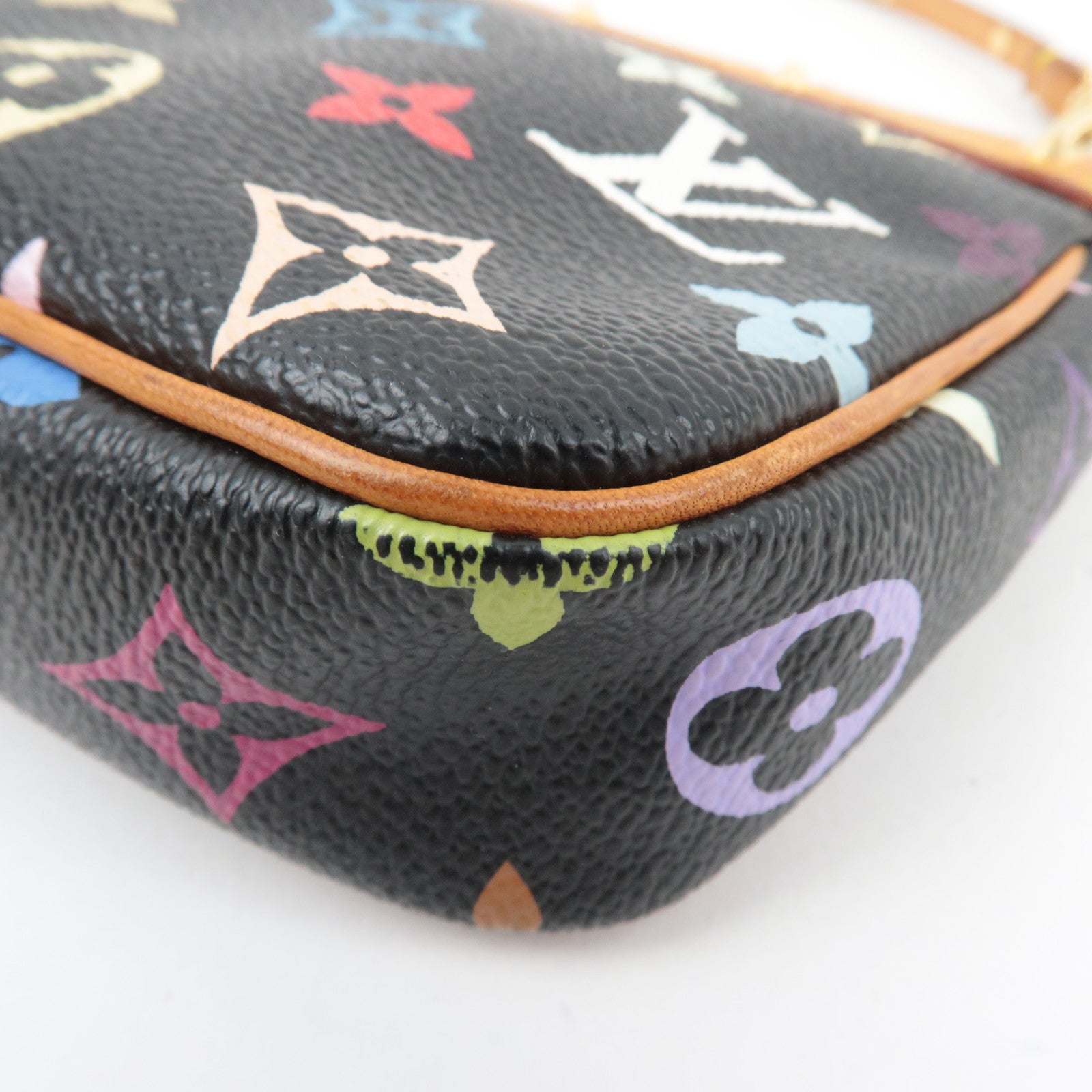 Louis Vuitton Monogram Multicolor Pochette Accessoires Handbag Noir M92648 SL0013