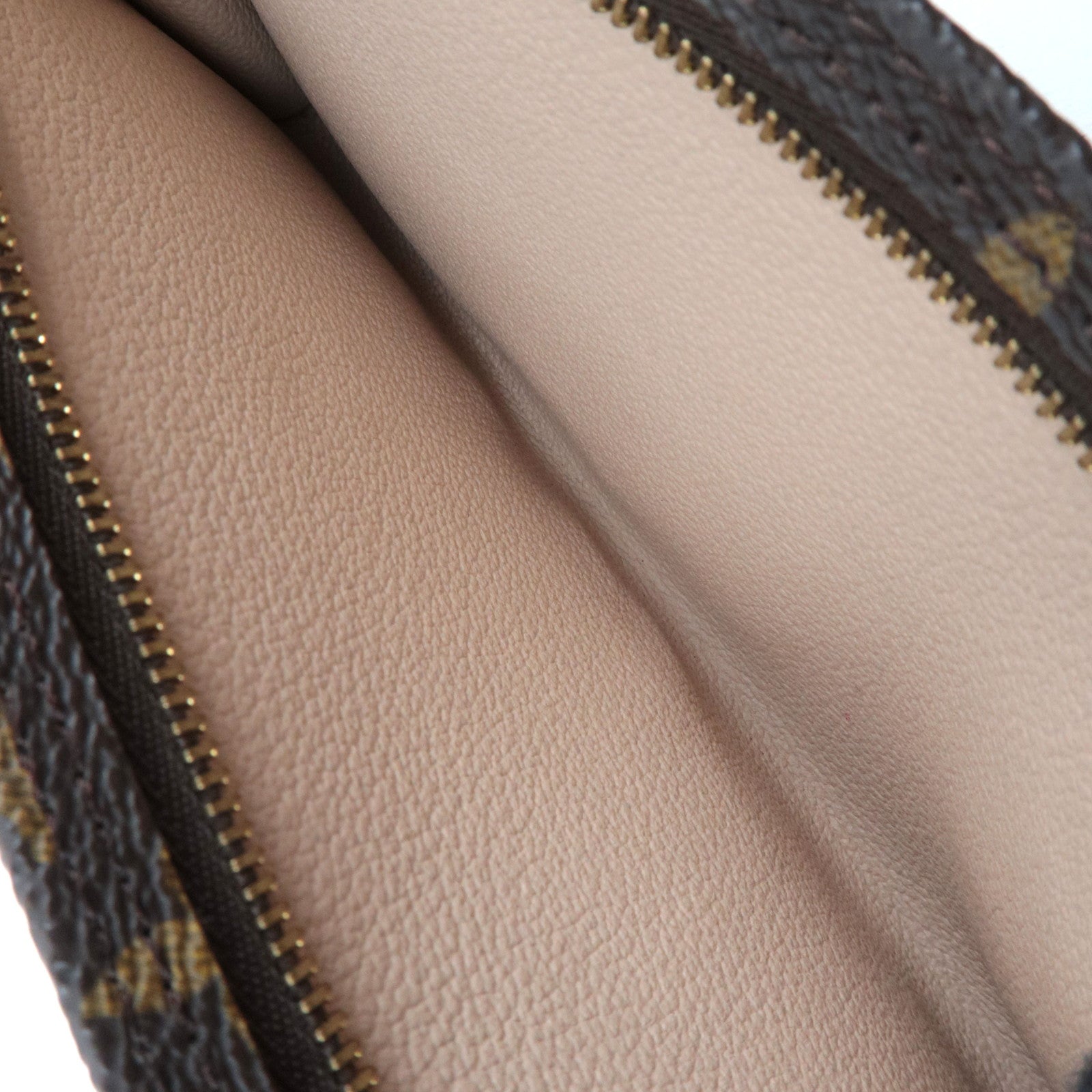 Louis Vuitton Monogram Mini Pouch for Bucket GM Tote Bag