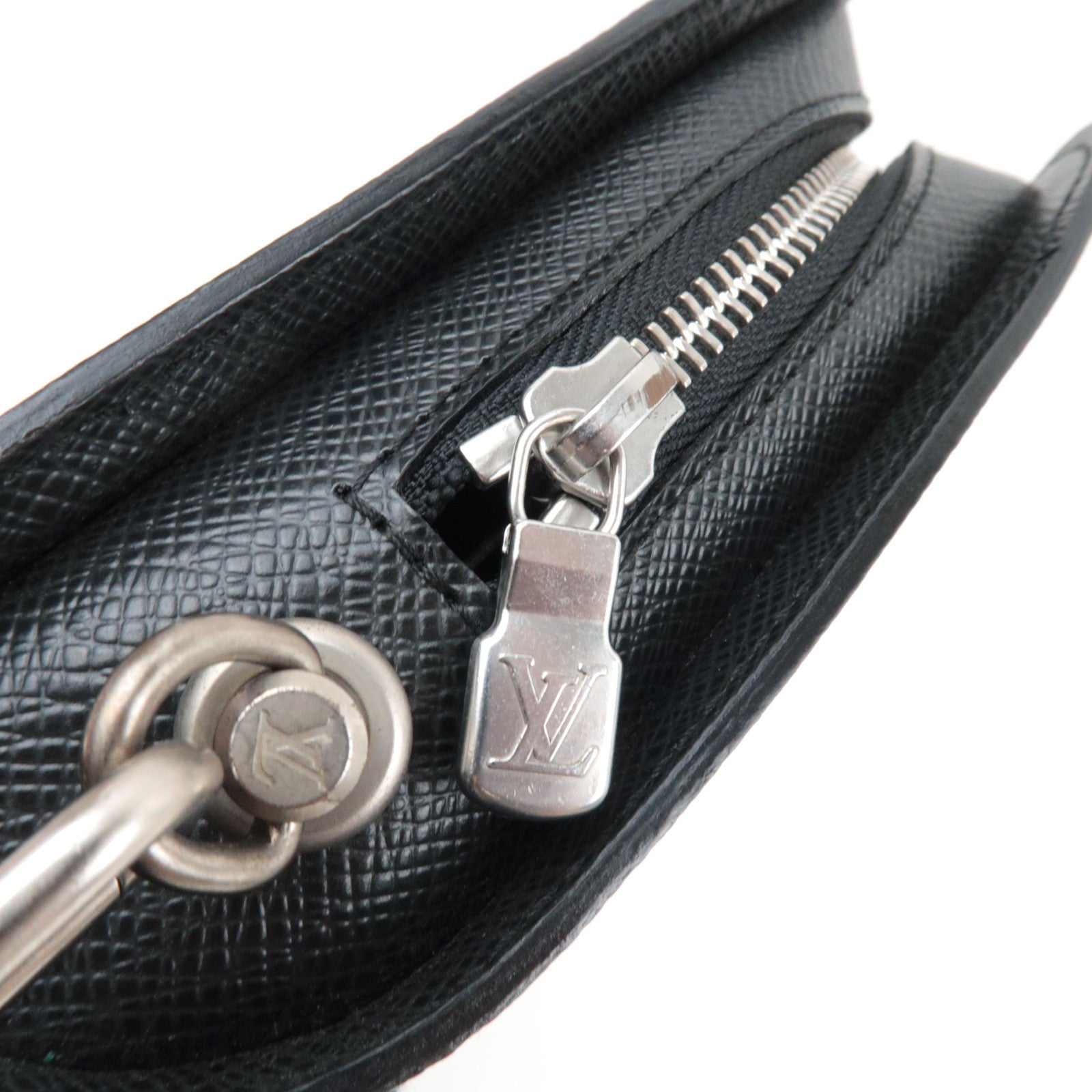 Louis Vuitton Taiga Baikal Clutch Bag Ardoise M30182 VI0065