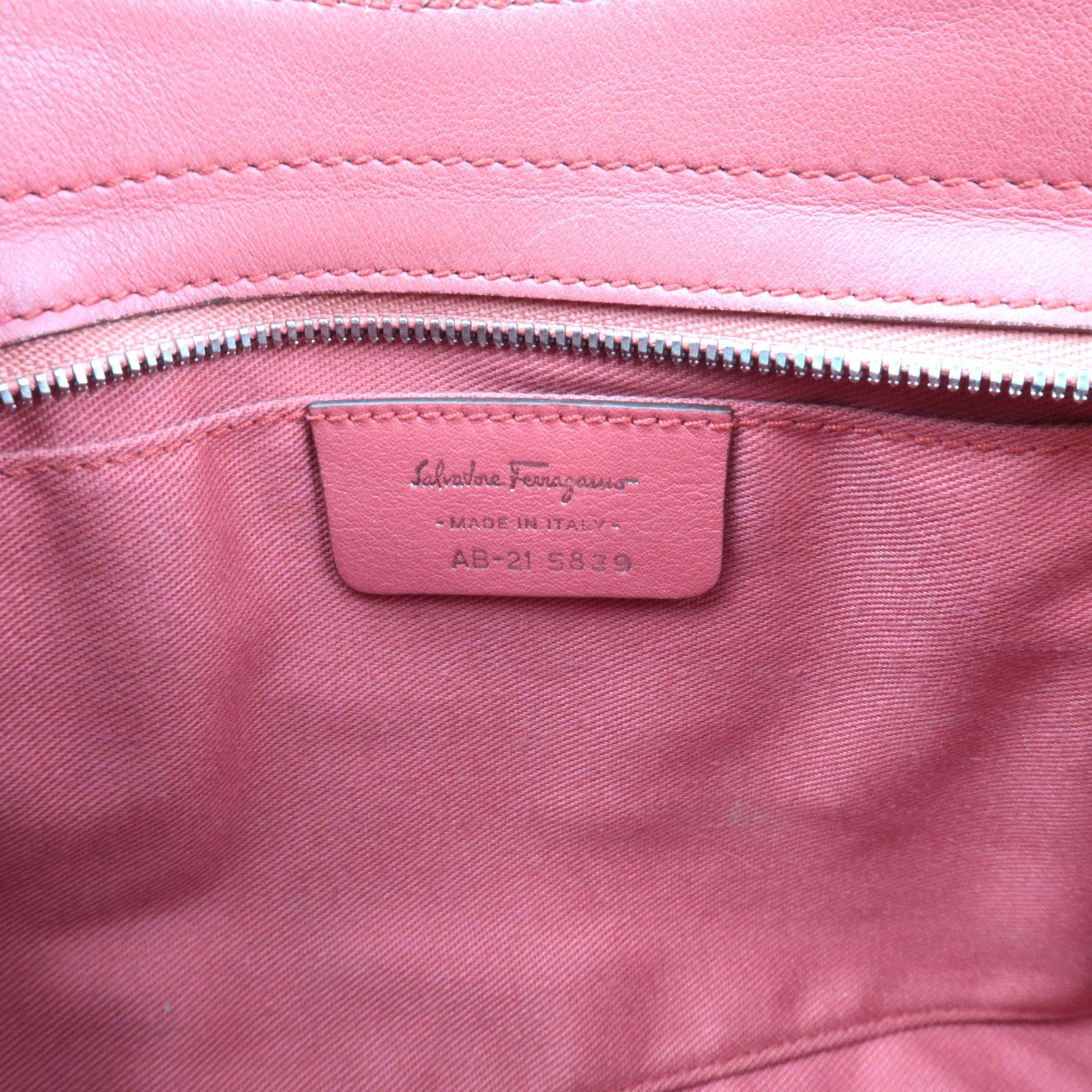 Ferragamo Gancini Shoulder Bag Suede Leather Pink