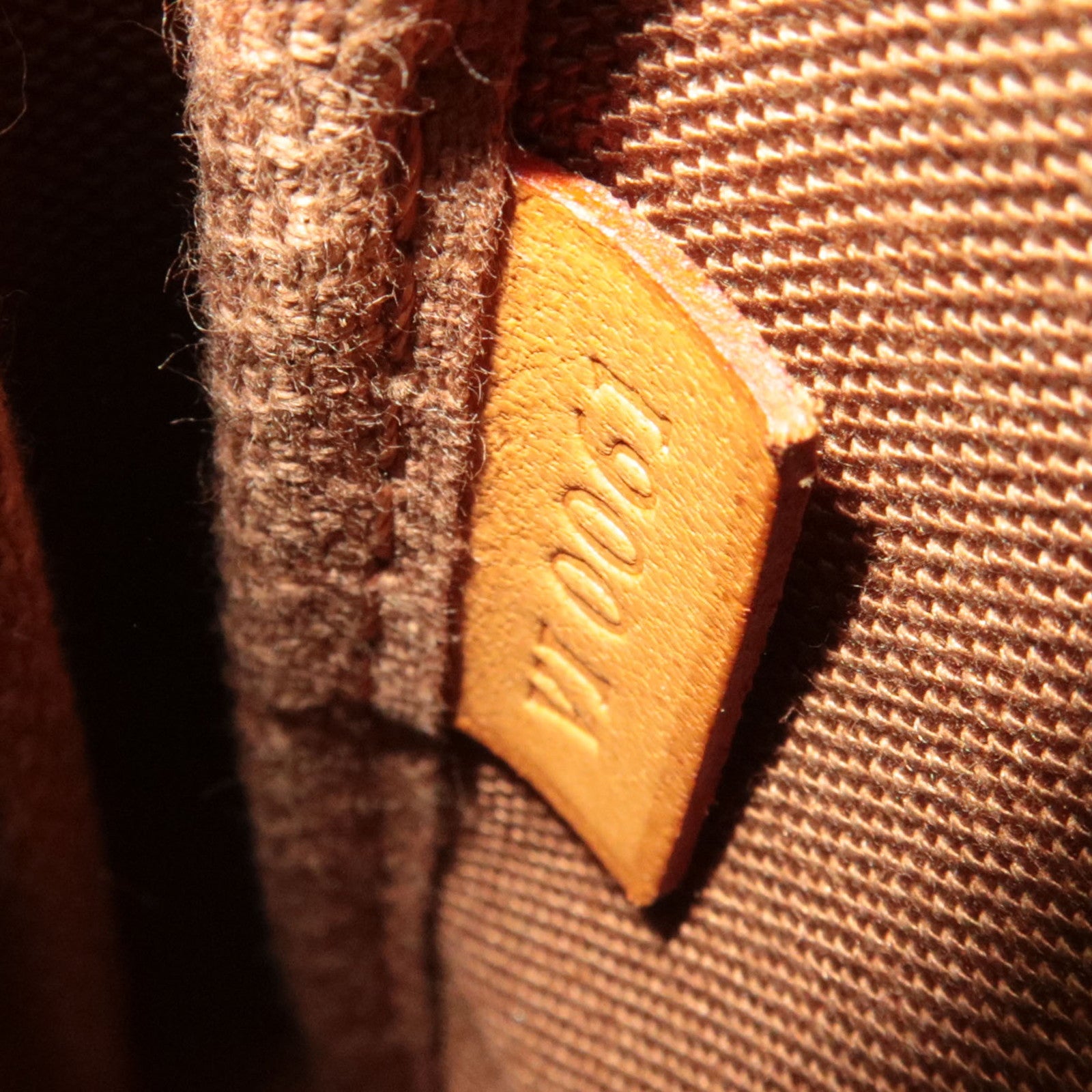 Louis Vuitton Monogram Pochette Accessoires Handbag M51980 VI0061