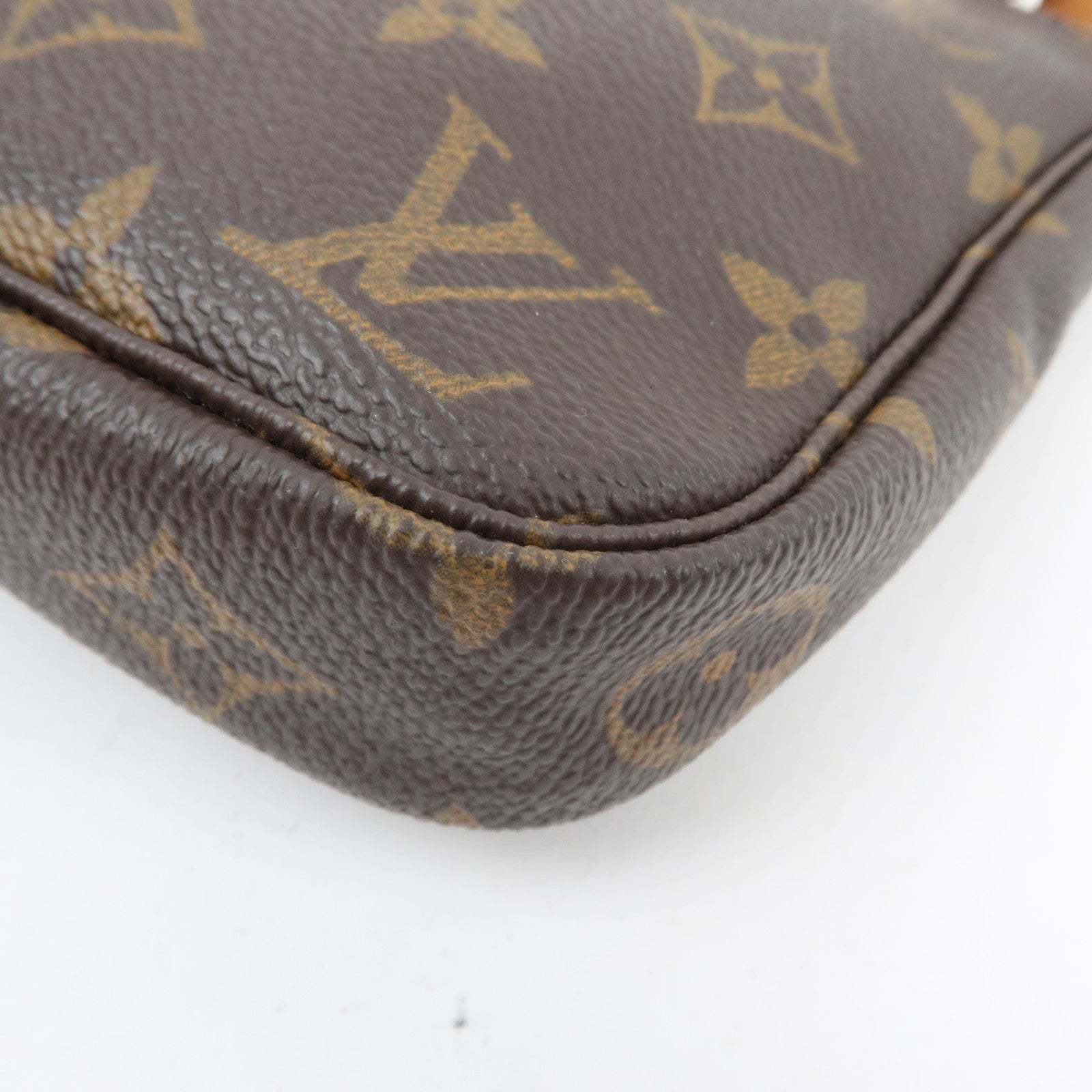 Louis Vuitton Monogram Pochette Accessoires Handbag M51980 VI0061