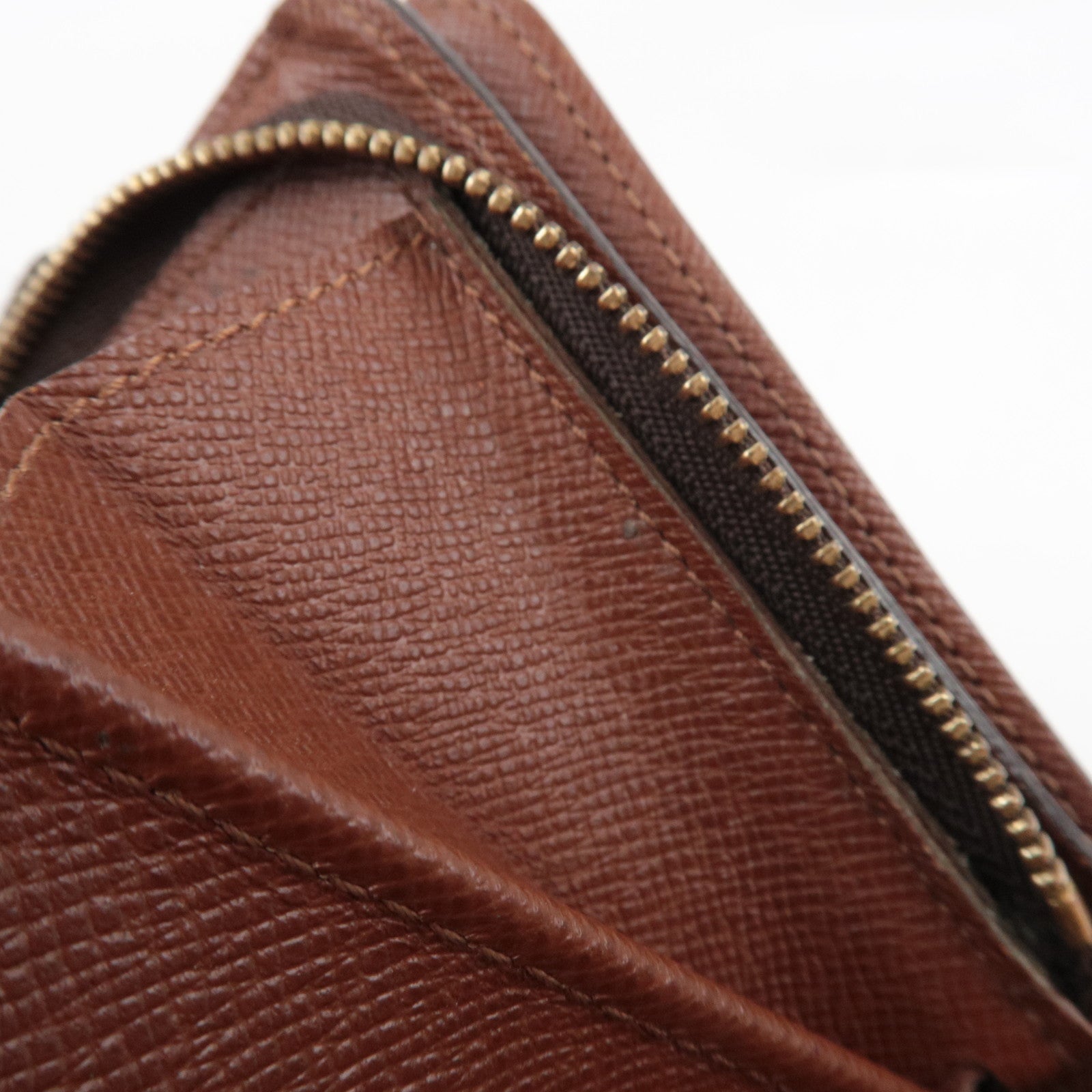 Louis Vuitton Monogram Compact Zip Wallet M61667 MI0063