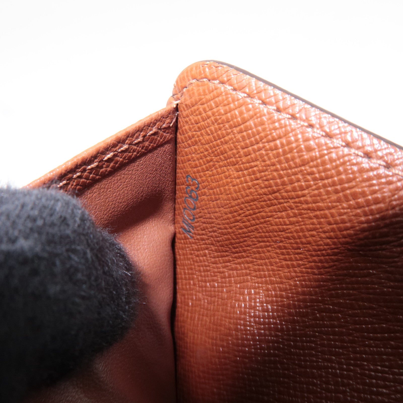 Louis Vuitton Monogram Compact Zip Wallet M61667 MI0063