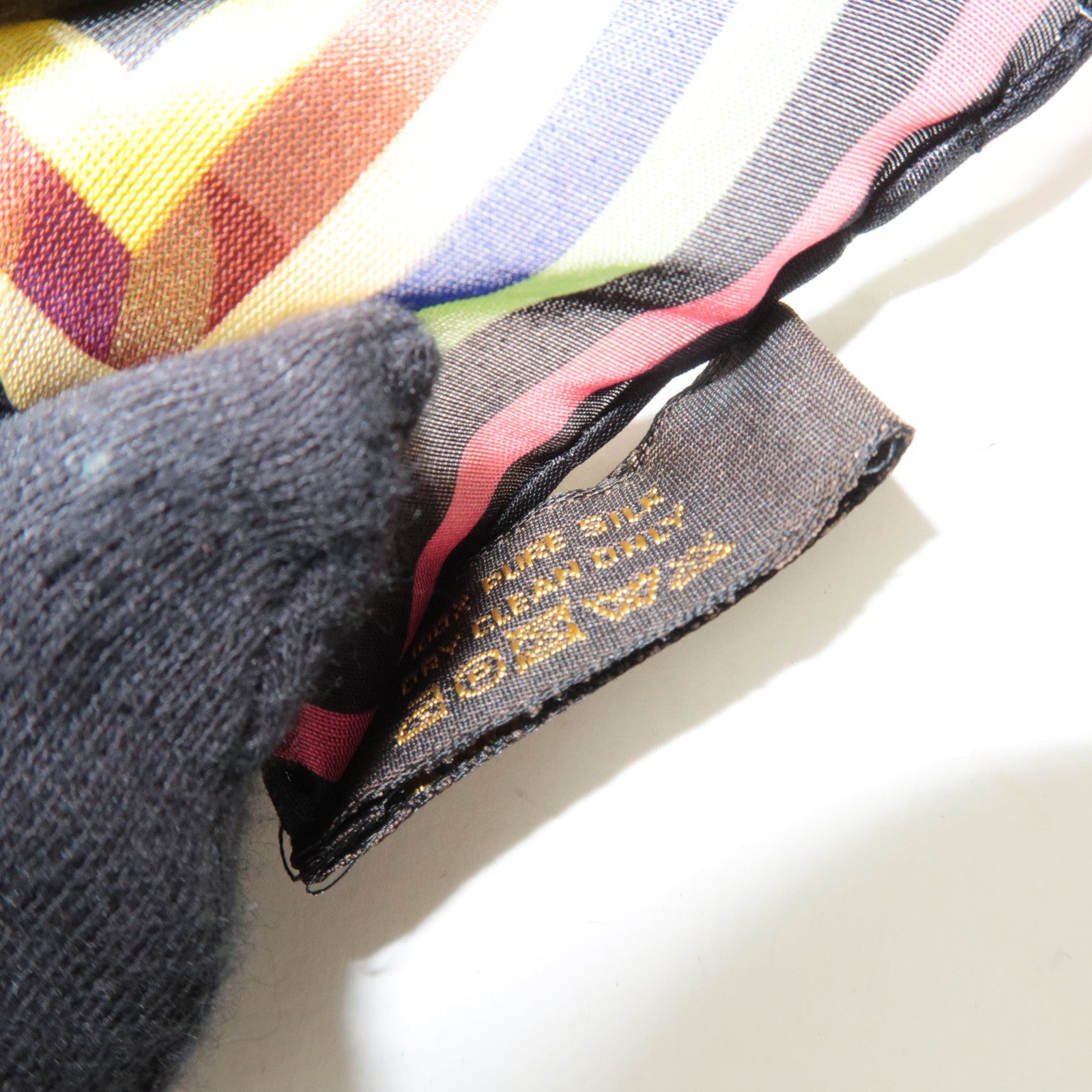 Louis Vuitton Monogram Multicolor Scarf 100% Silk Noir M71912 *Box