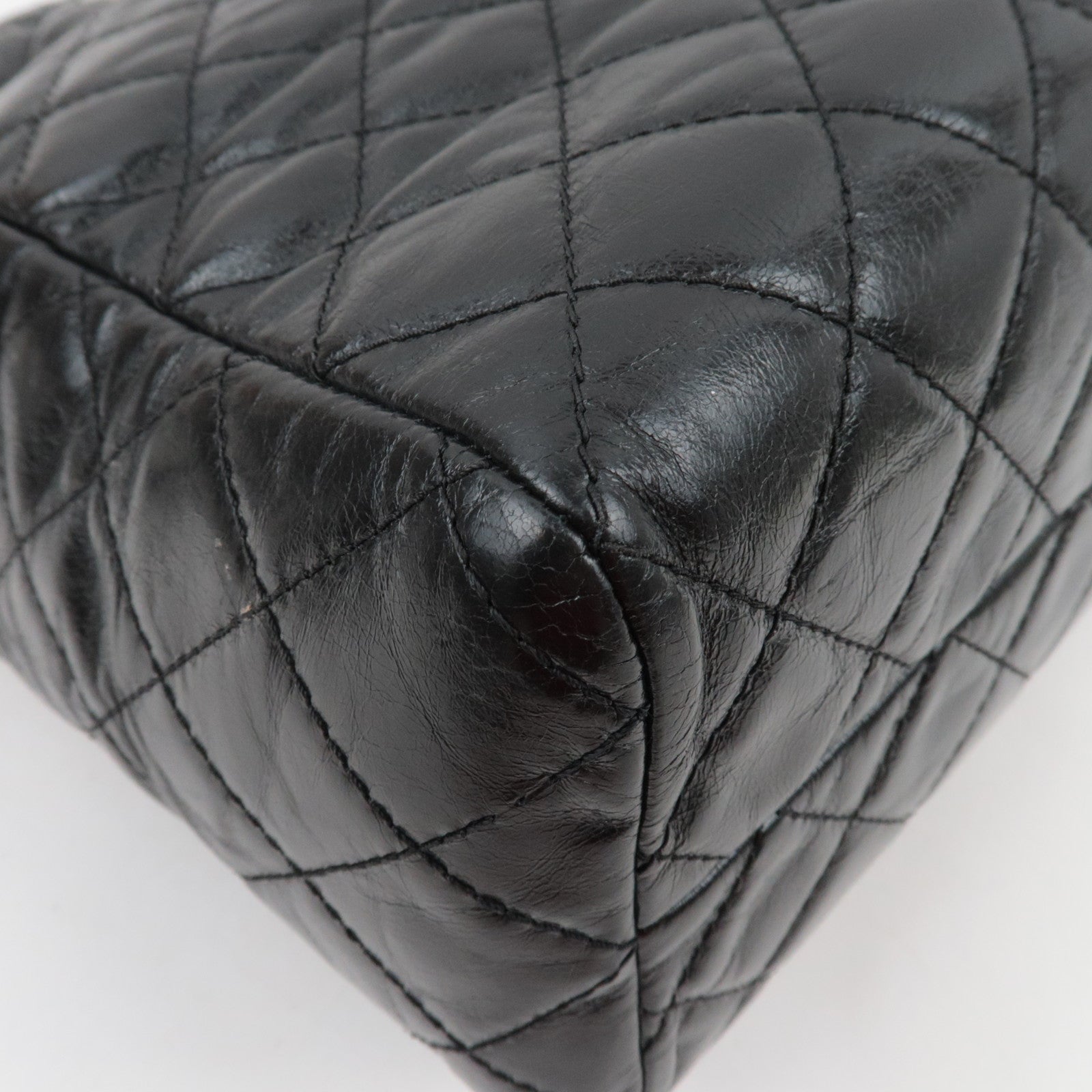 CHANEL Matelasse Chain Tote Bag Leather Black Gold HDW 20449651