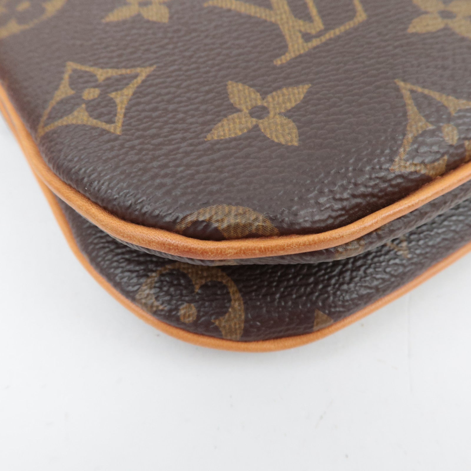 Louis Vuitton Monogram Loretta Shoulder Bag Hot Pink M44053 GI3167