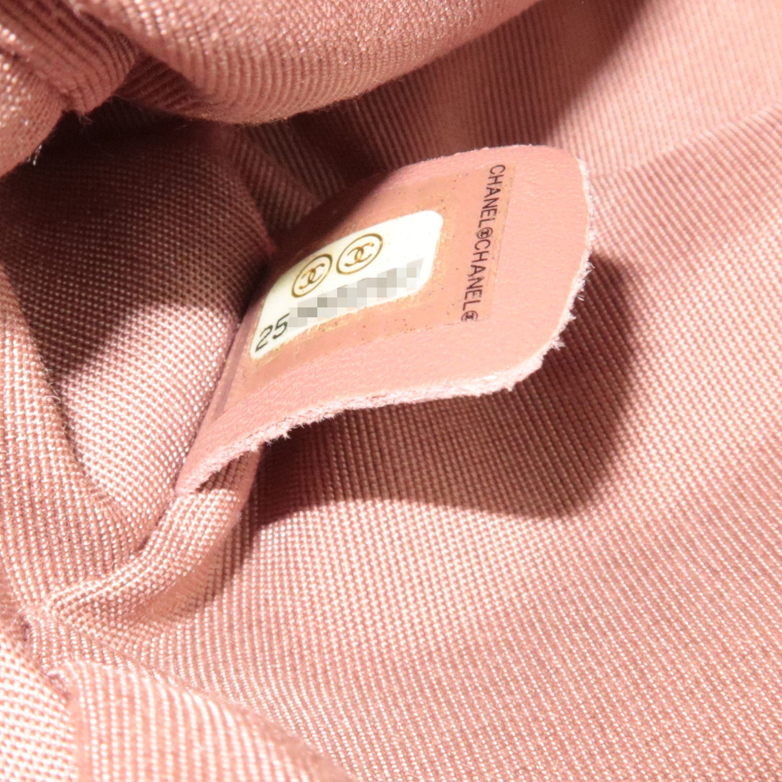 CHANEL Chevron V Stitch Chain Shoulder Bag Lambskin Pink Gold HDW 25302297