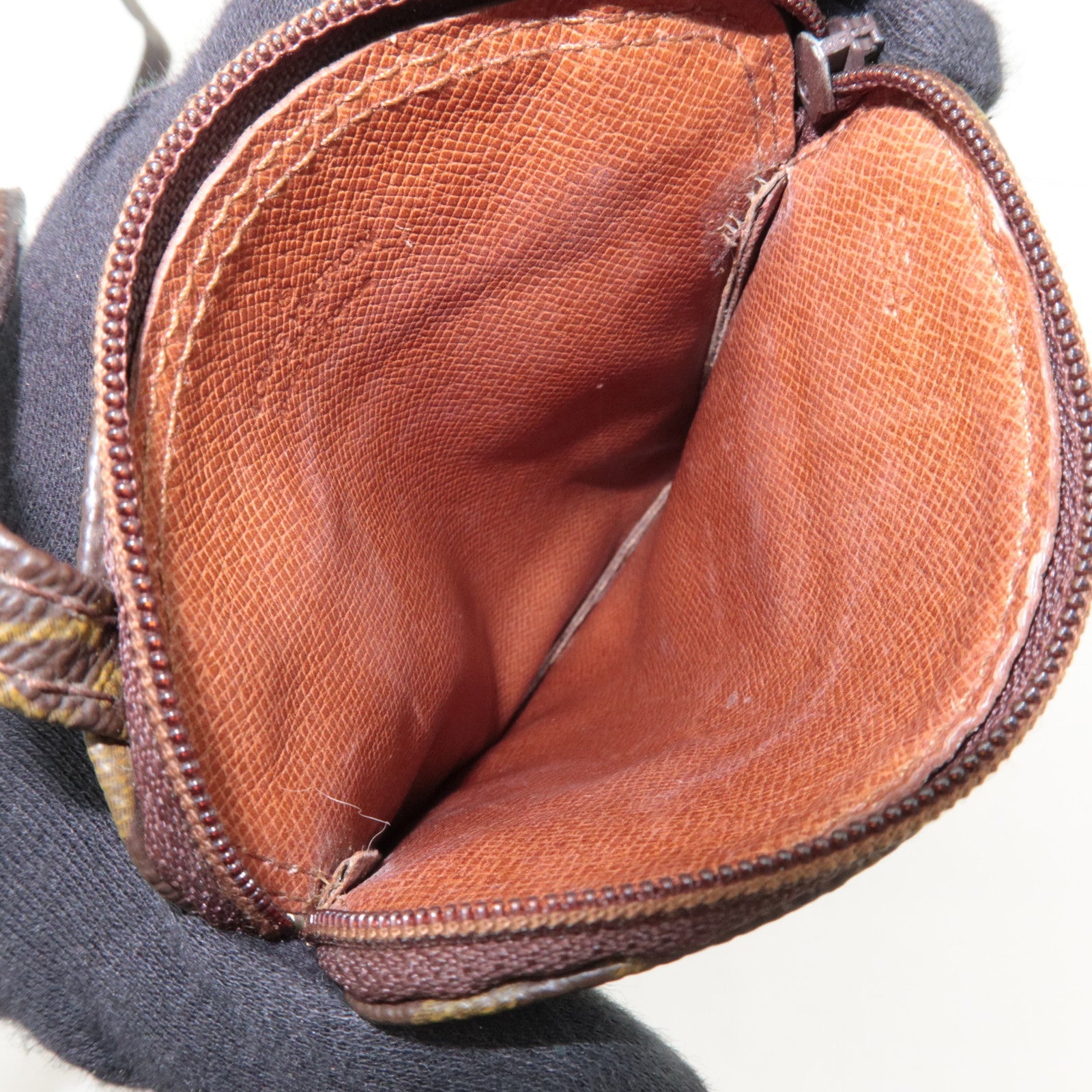 Louis Vuitton Monogram Secret Shoulder Pouch M45484 854