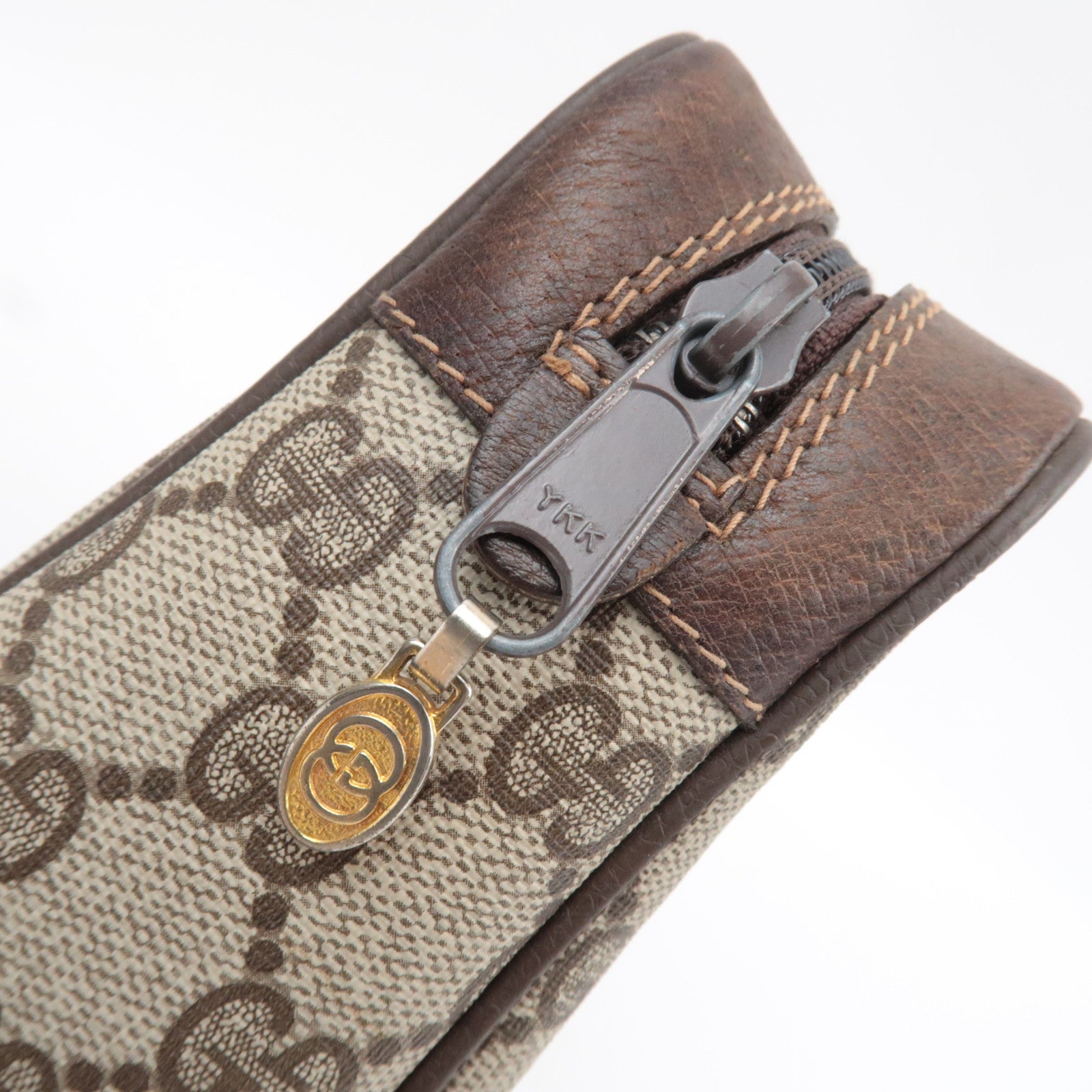 GUCCI Old Gucci Sherry Clutch Bag GG Plus Leather Beige 98.72.014.3553