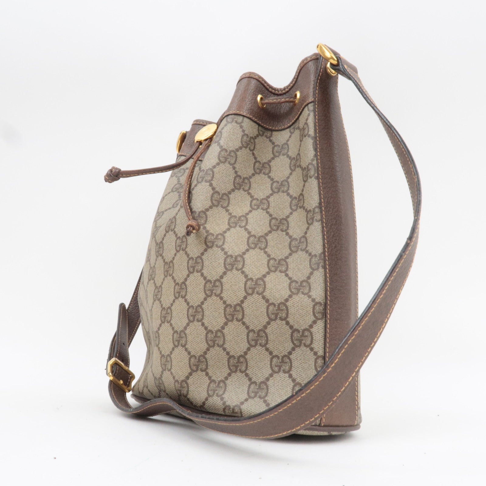 GUCCI Old Gucci Drawstring Shoulder Bag GG Plus Leather Beige 001.115.6179