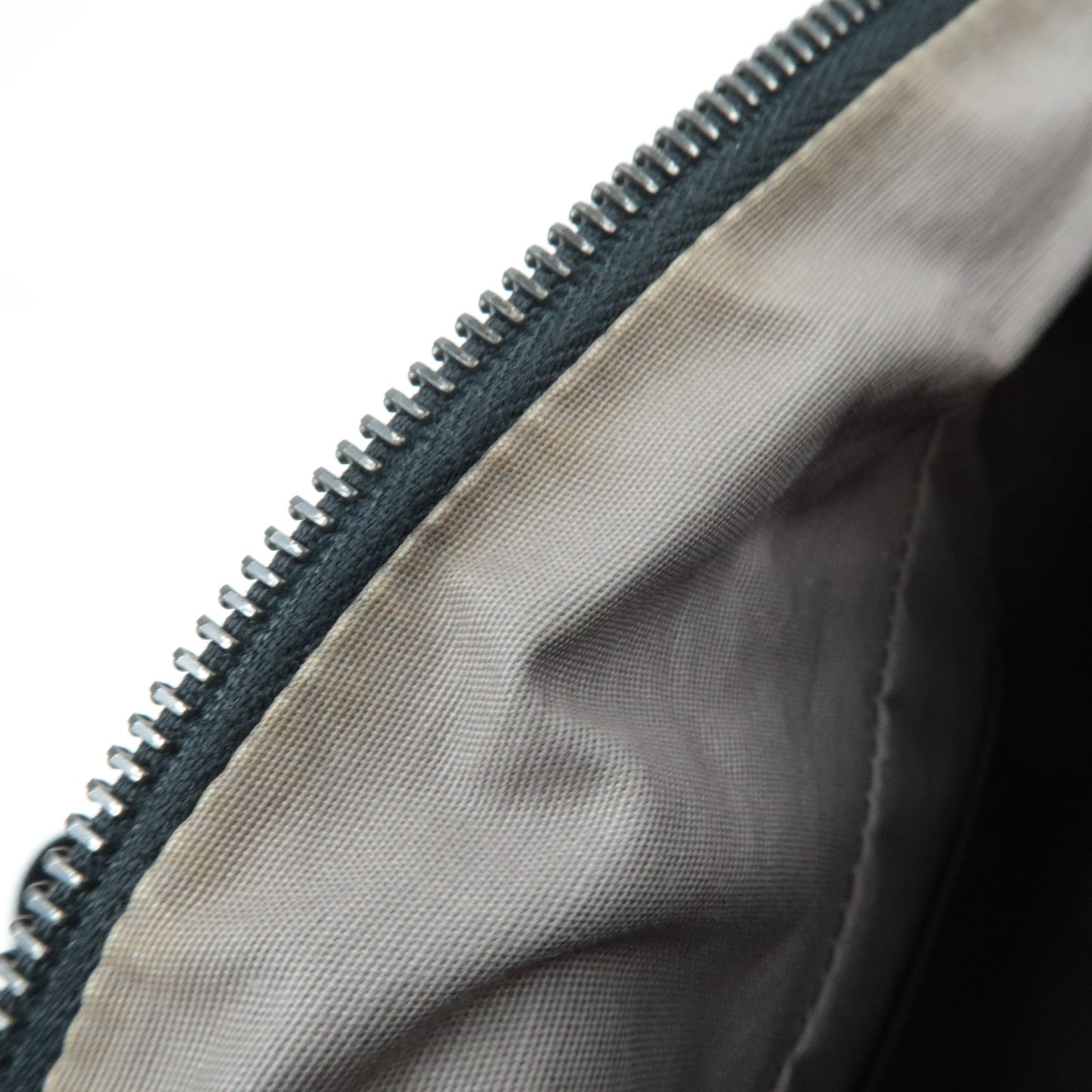 BOTTEGA VENETA Intrecciato Leather Body Bag Black *Dust bag