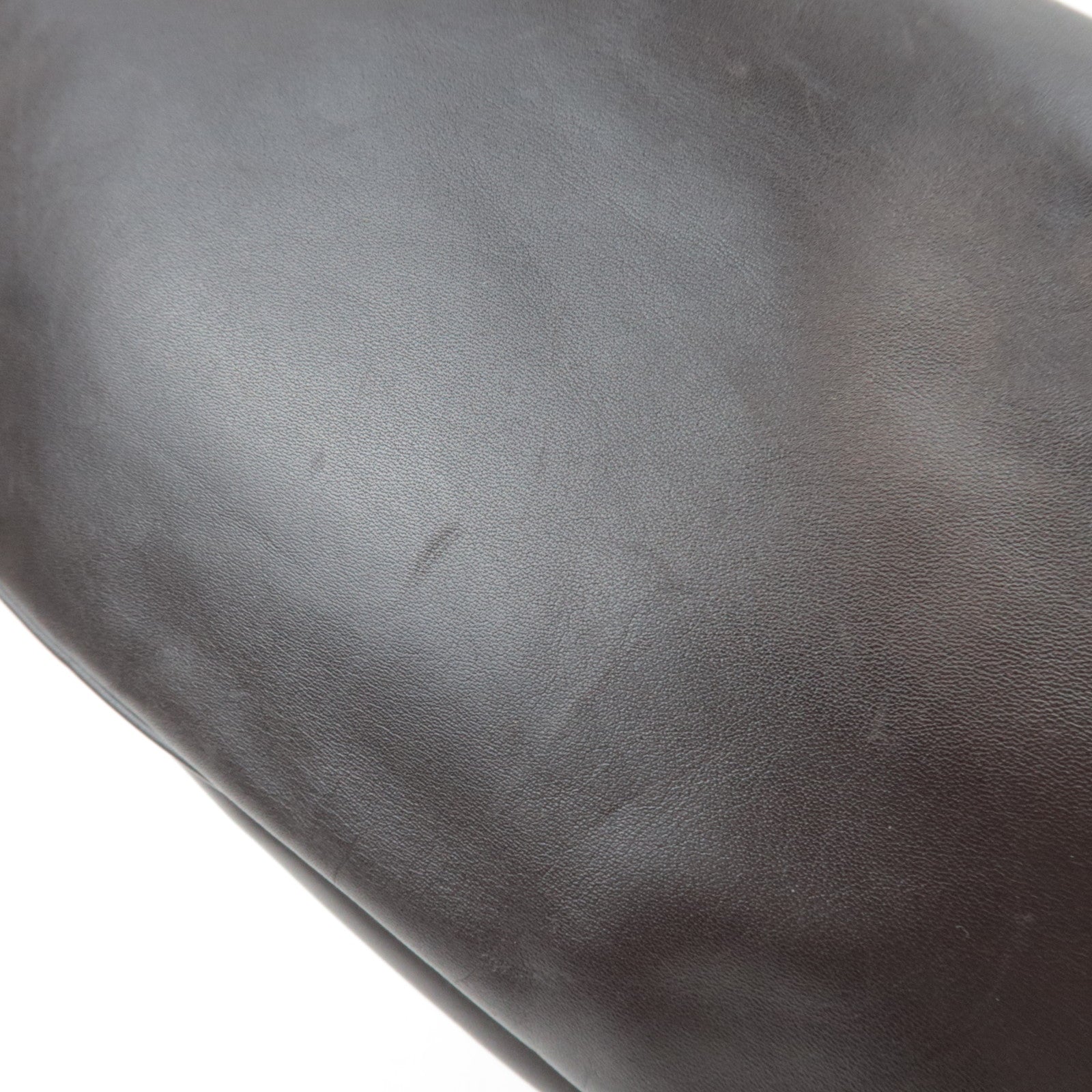 BOTTEGA VENETA Intrecciato Body Bag Leather Brown *Dust bag