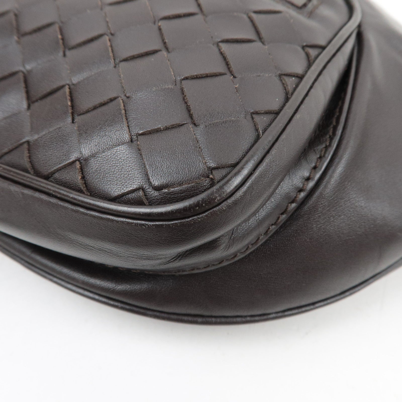 BOTTEGA VENETA Intrecciato Body Bag Leather Brown *Dust bag