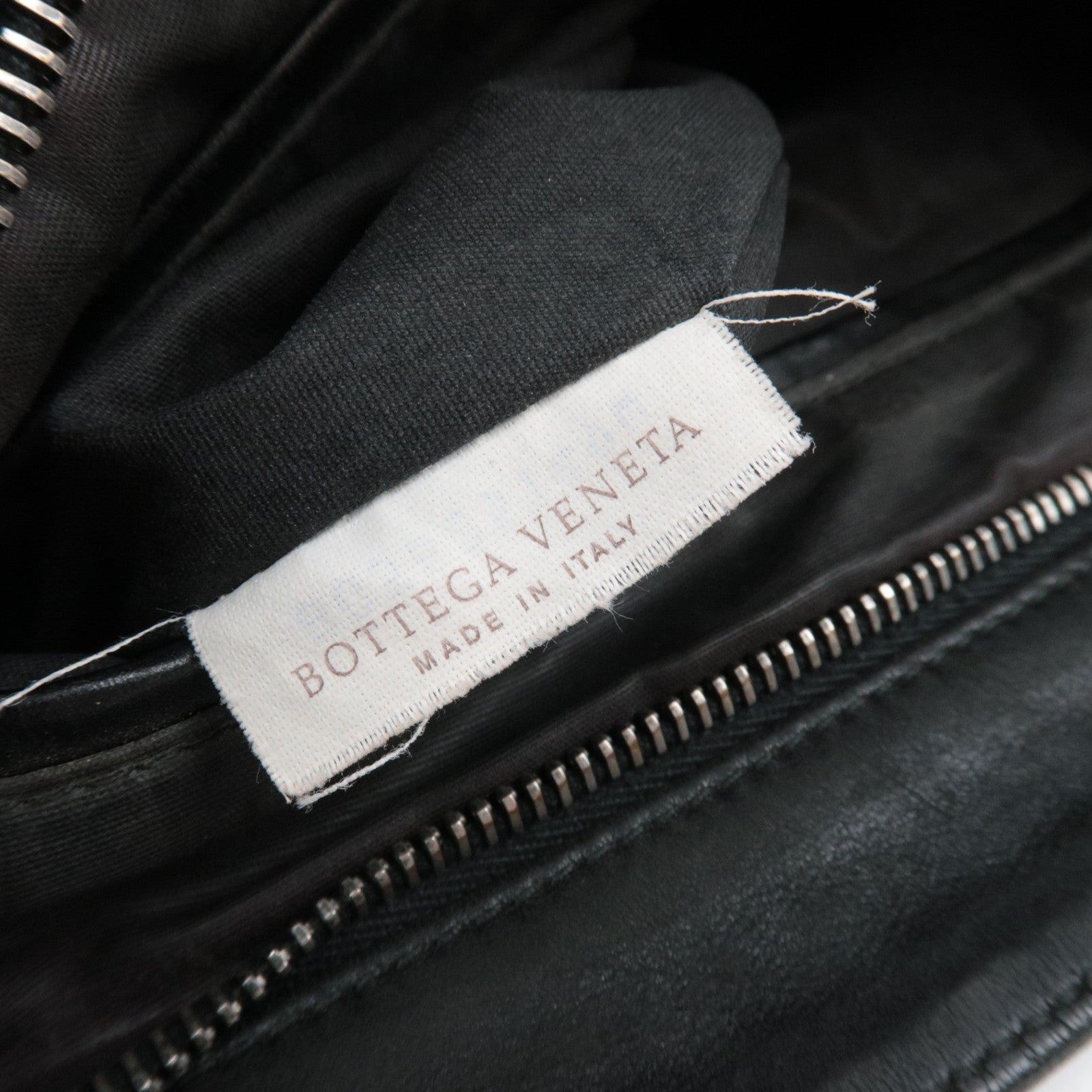 BOTTEGA VENETA Intrecciato Shoulder Bag Leather Black