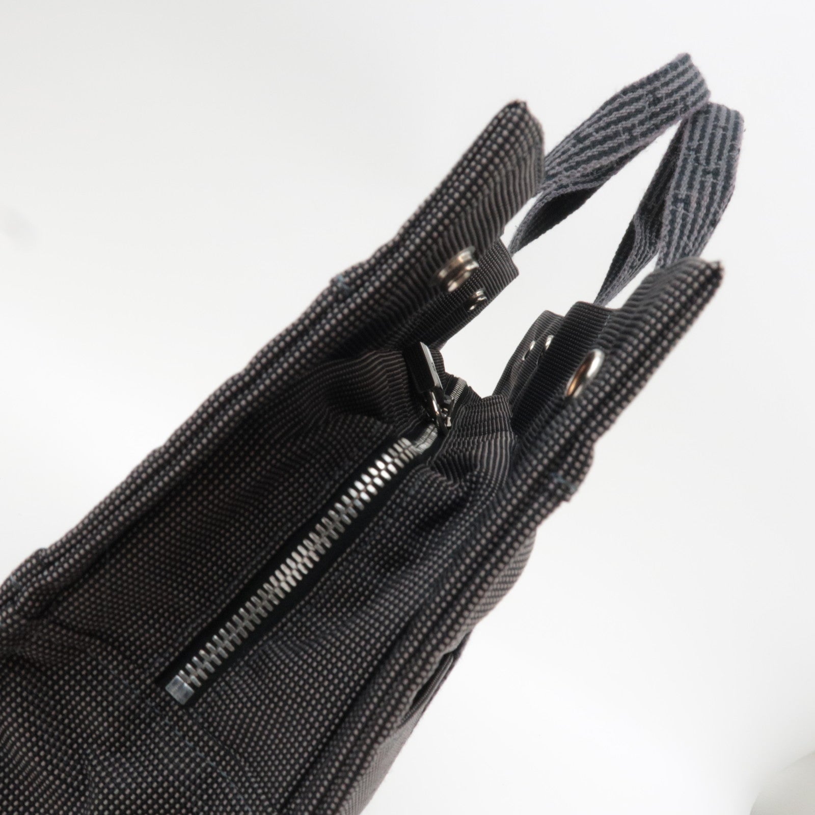 HERMES Her Line MM Tote Bag Nylon Canvas Gray *Lock ※Key missing