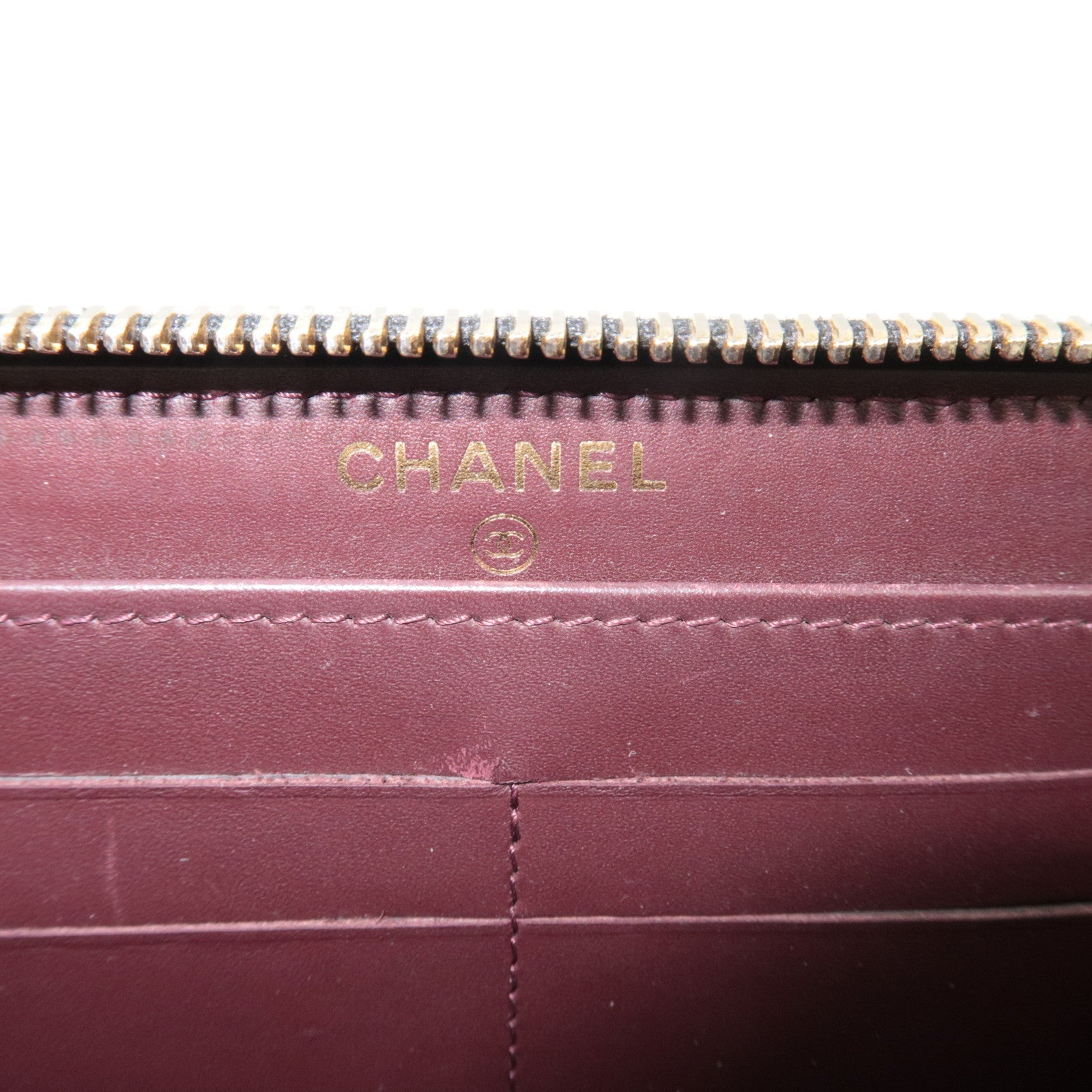 CHANEL Matelasse Round Zipper Long Wallet Caviarskin Black Gold HDW 24615727