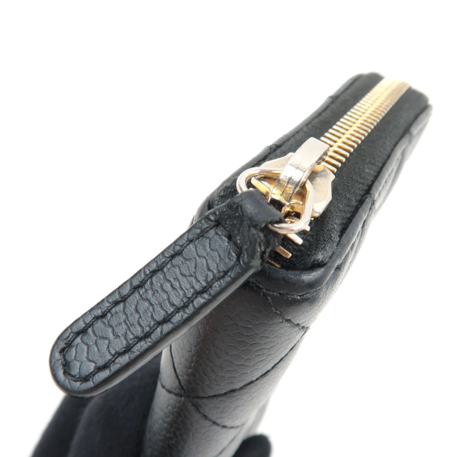 CHANEL Matelasse Round Zipper Long Wallet Caviarskin Black Gold HDW 24615727