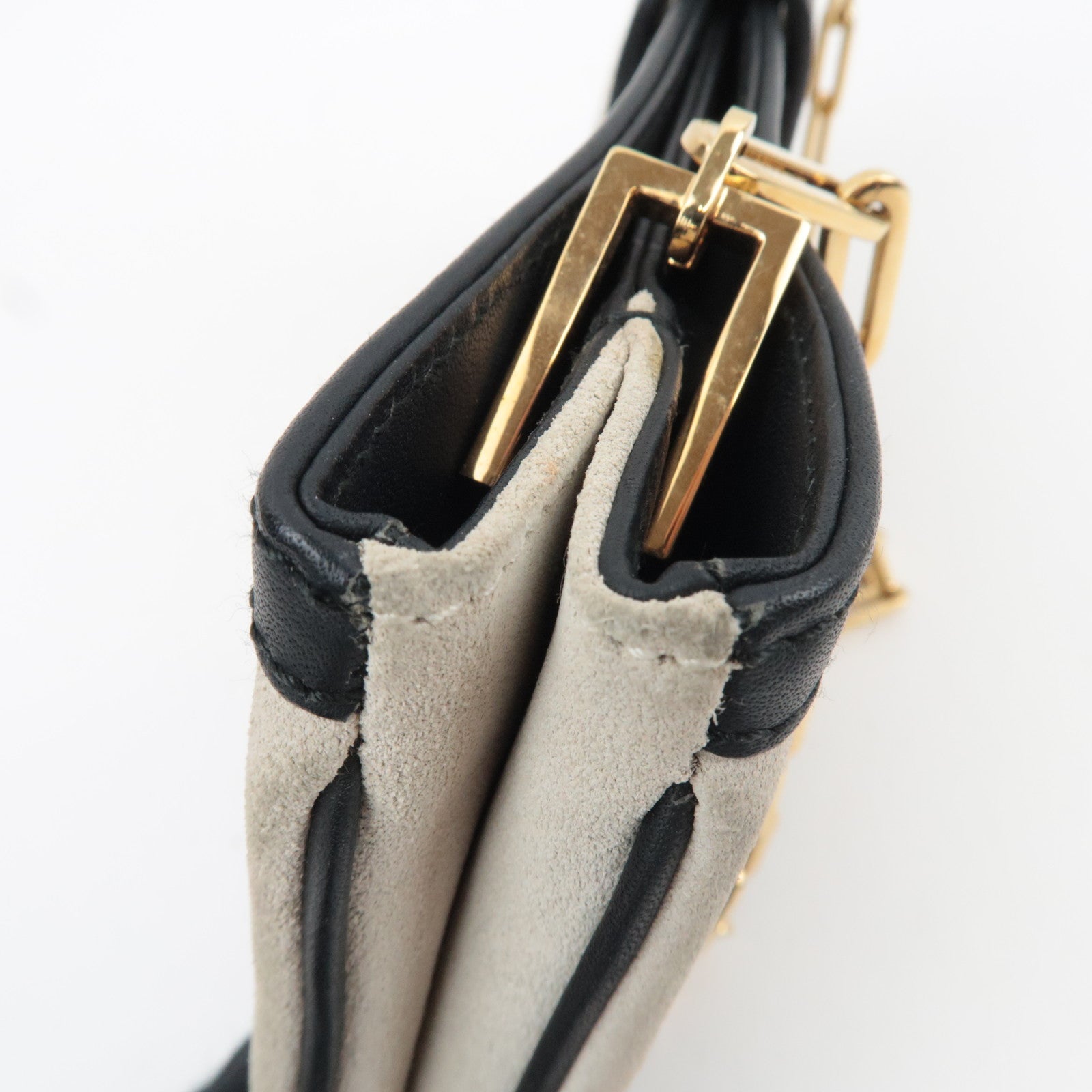 GUCCI Tiger Head Suede Leather Shoulder Bag Light Gray Black 001.4110.001013 *Dust bag