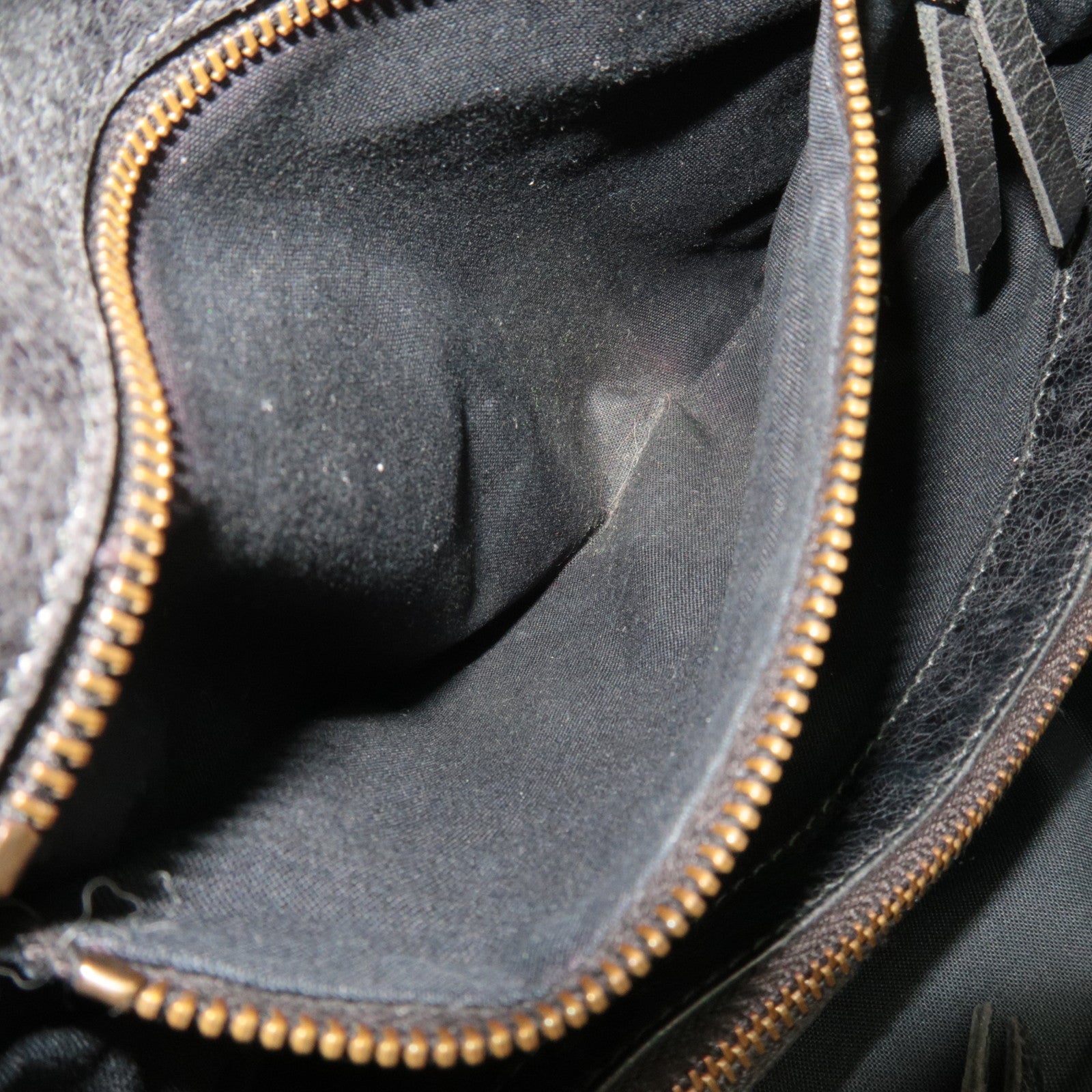 BALENCIAGA The Stitch Leather Shoulder Bag Black *Strap, Mirror