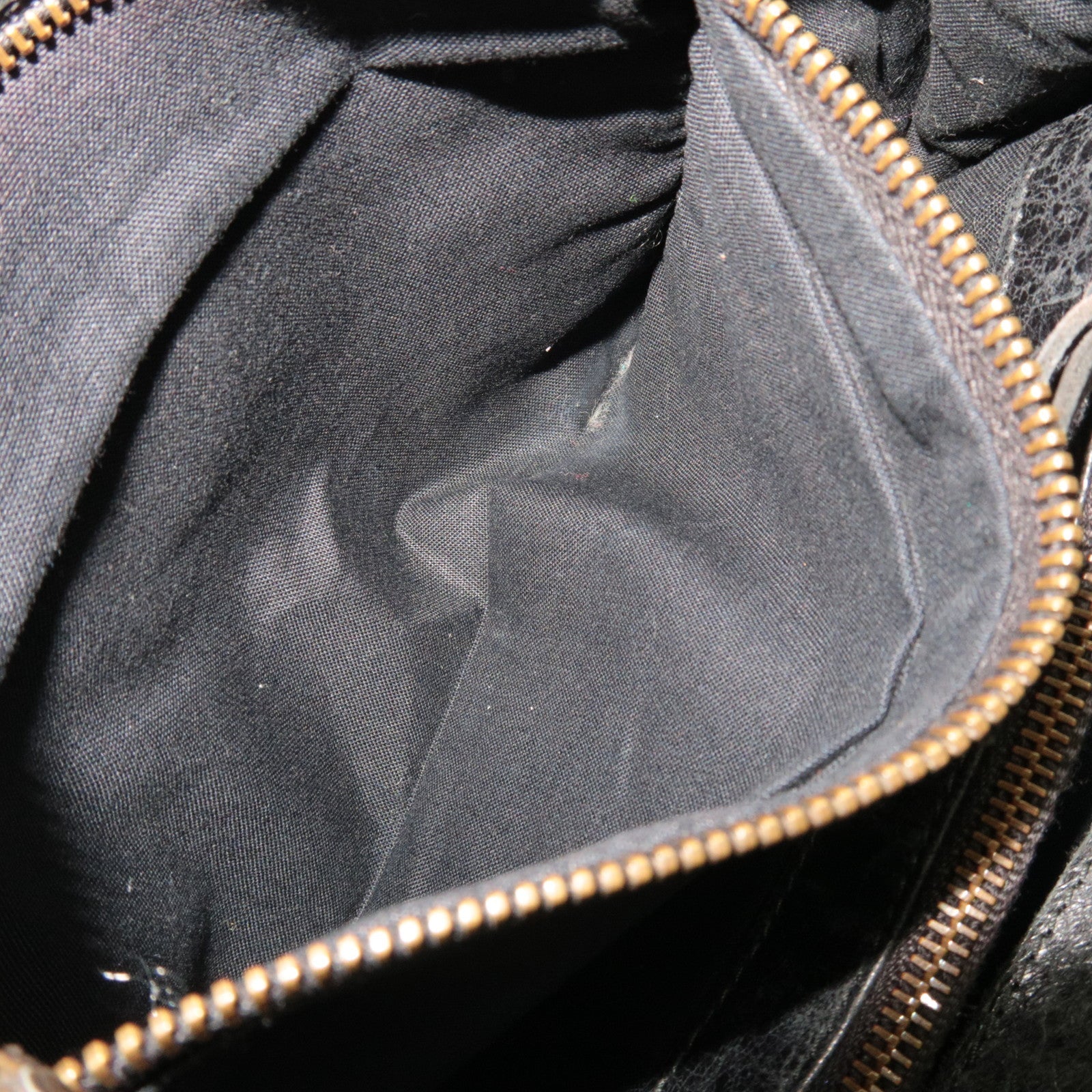 BALENCIAGA The Stitch Leather Shoulder Bag Black *Strap, Mirror