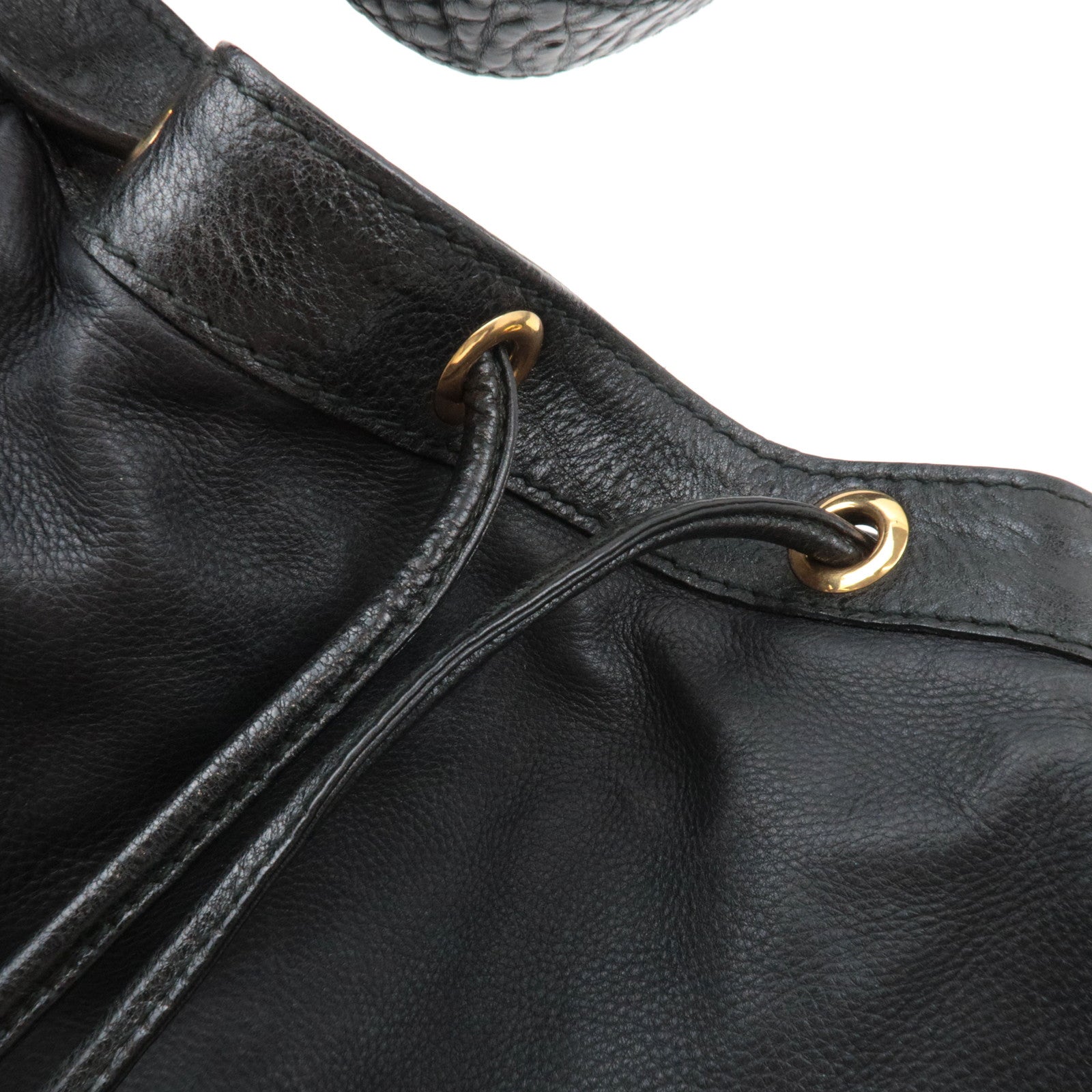 GUCCI Interlocking G Shoulder Bag Leather Black 223951