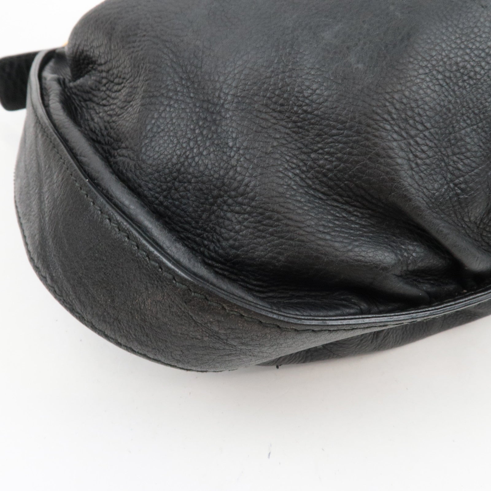 GUCCI Interlocking G Shoulder Bag Leather Black 223951