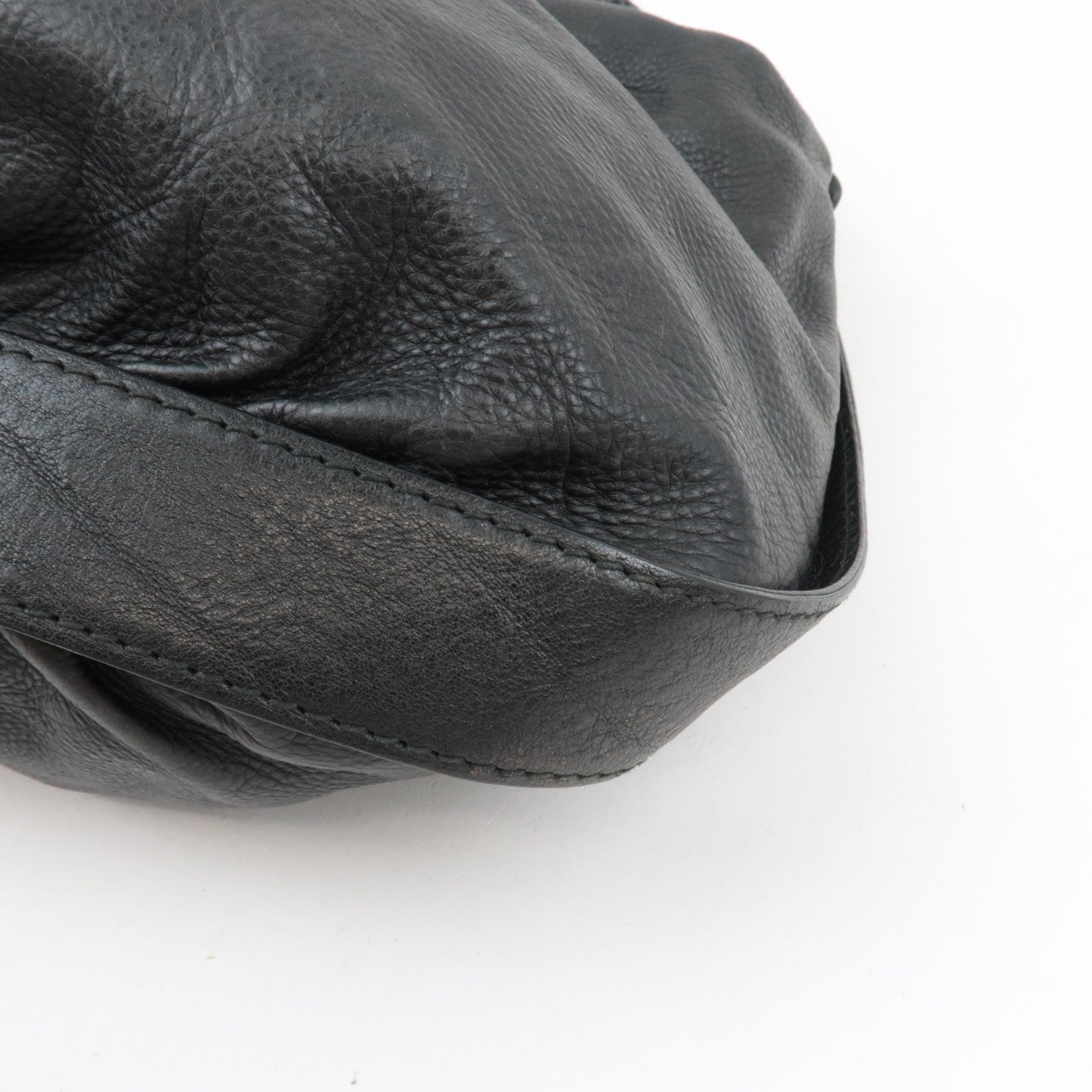 GUCCI Interlocking G Shoulder Bag Leather Black 223951