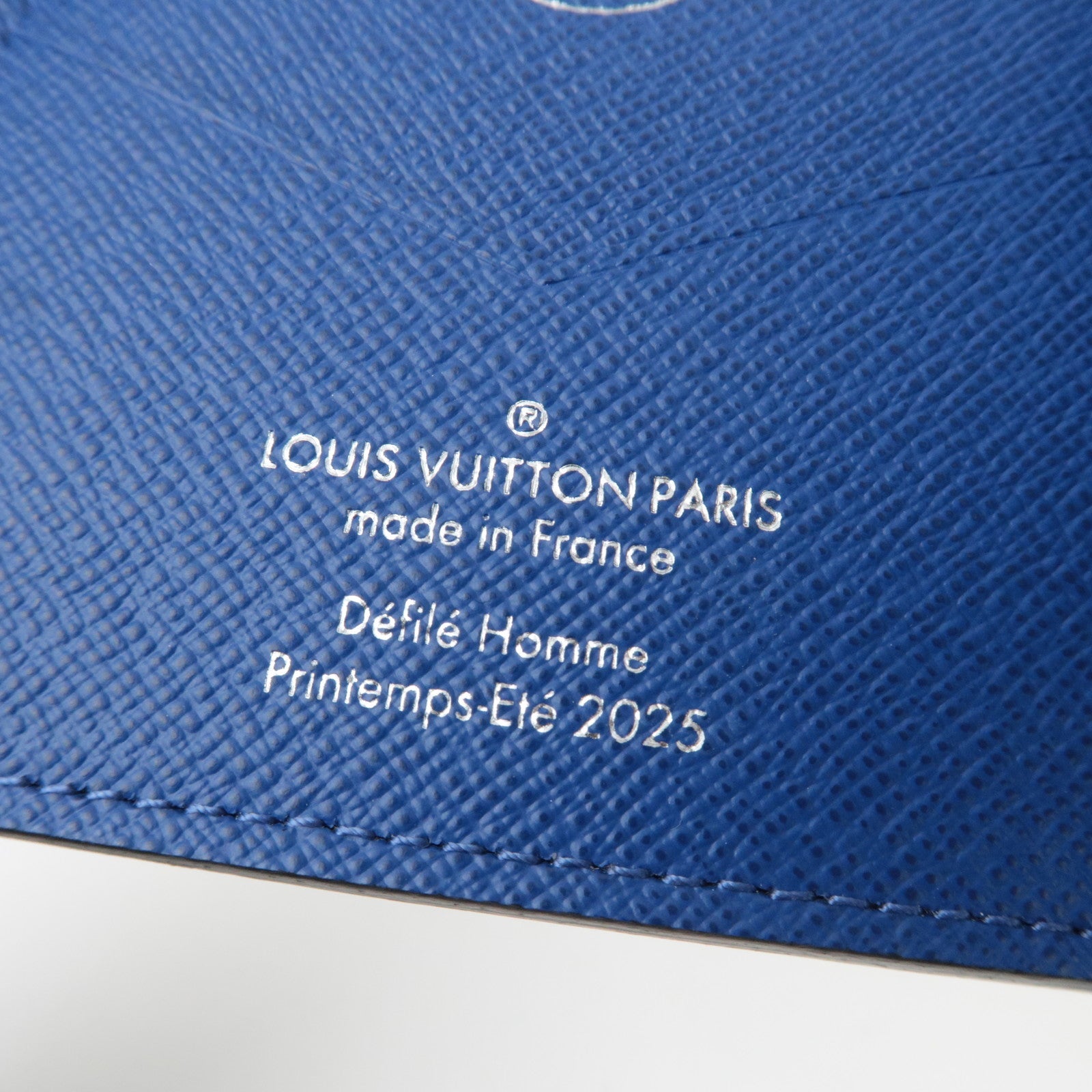 Louis Vuitton Damier Heritage Couverture Passport NM Passport case Green Blue N00168 RFID