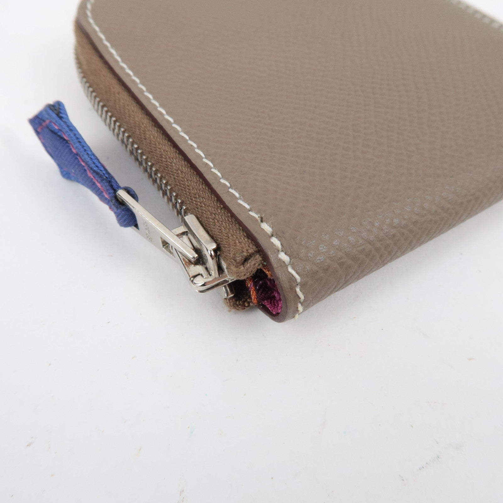 HERMES Azap Compact Mini Silkin Coin Case O Stamp (2011) Veau Epsom Etoupe Silver HDW *Box