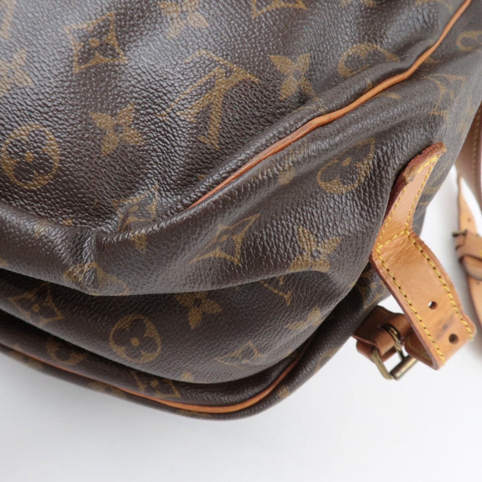 Louis Vuitton Monogram Saumur 35 Shoulder Bag M42254 8906VI