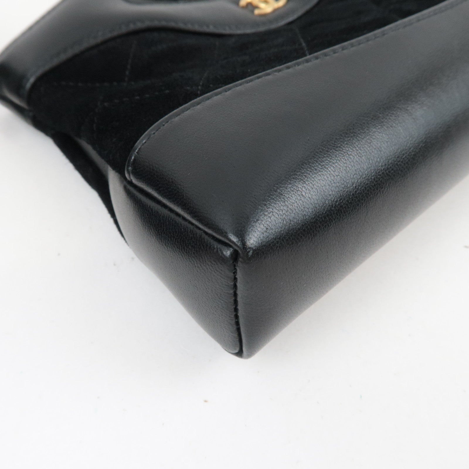 CHANEL 31 Suede Nano Chain Shoulder Bag Black Gold HDW AP3656 L5A8G178 *Box, Dust bag