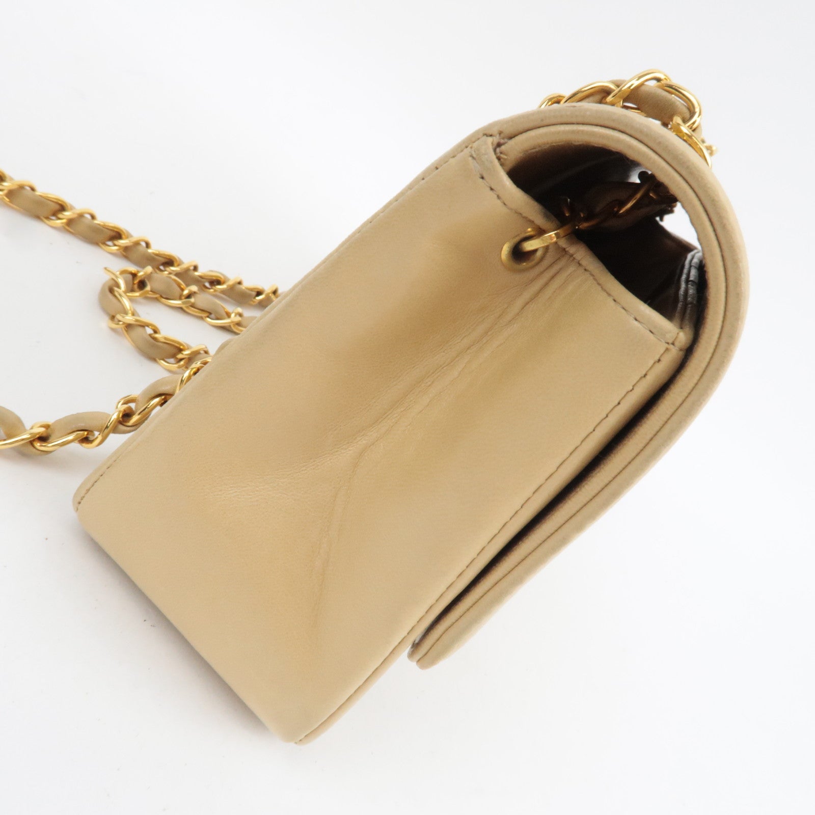 CHANEL Diana Matelasse 23 Lambskin Chain Shoulder Bag Beige A01164 2744599 *Box, Dust bag, G card