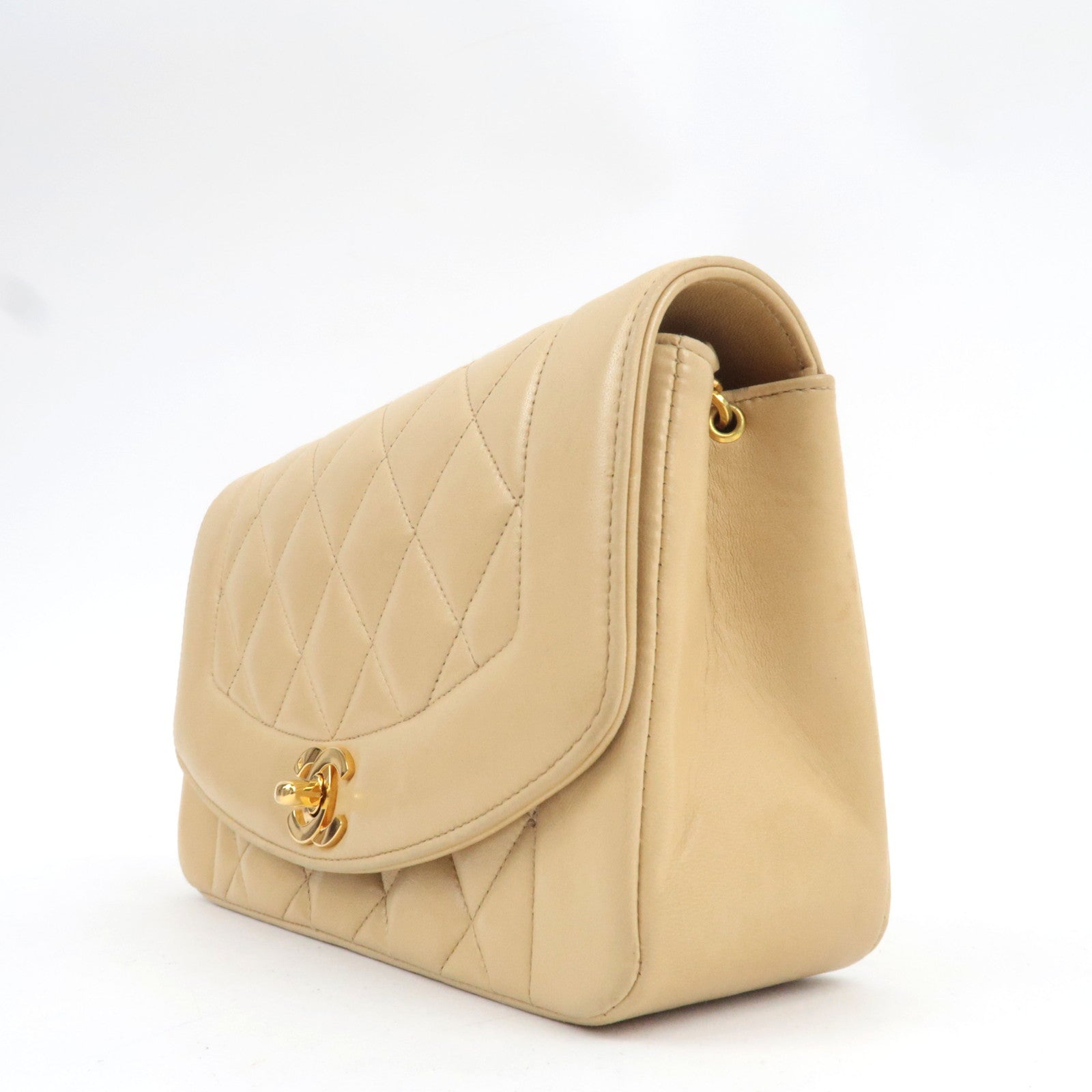 CHANEL Diana Matelasse 23 Lambskin Chain Shoulder Bag Beige A01164 2744599 *Box, Dust bag, G card