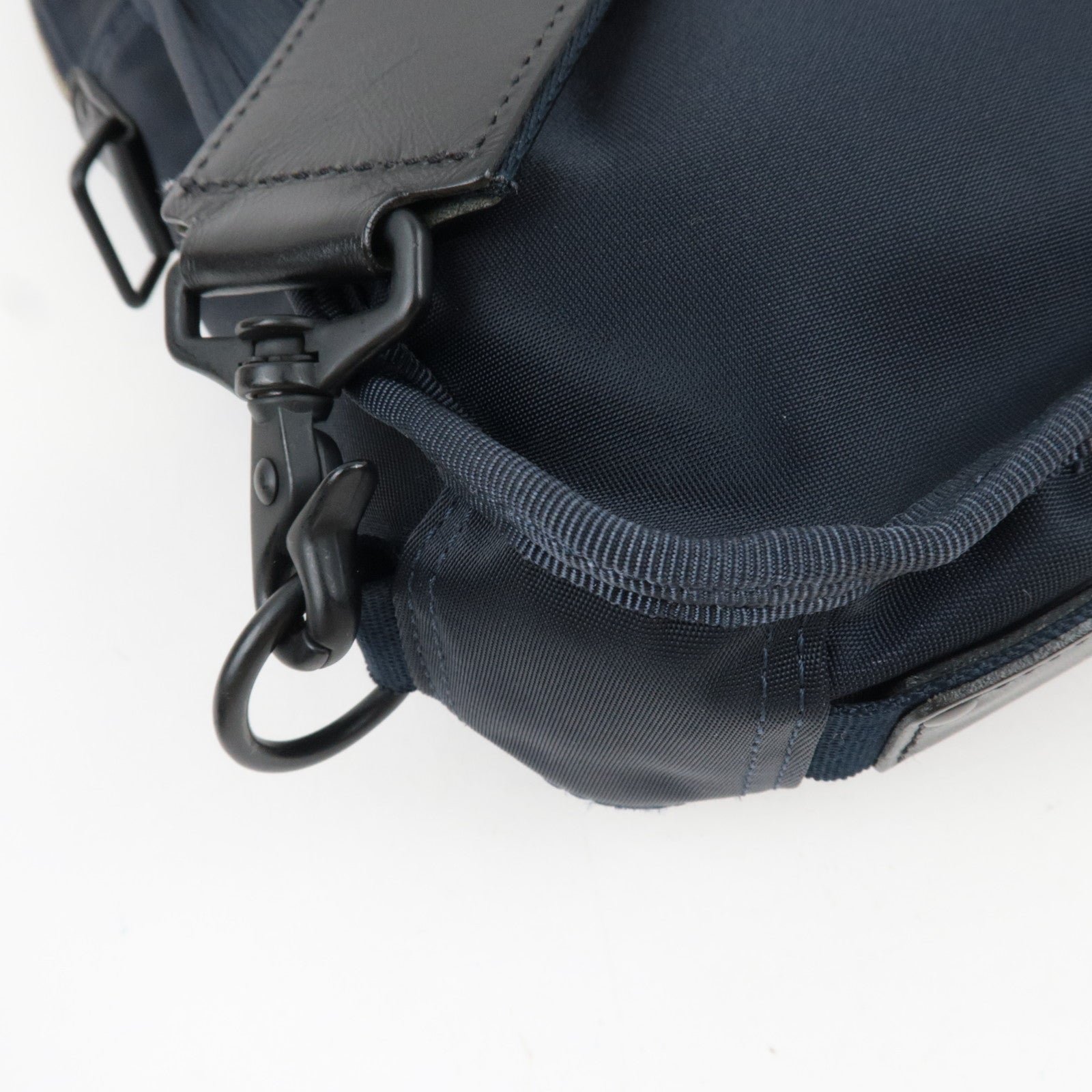 PORTER Nylon Body Bag Leather Navy