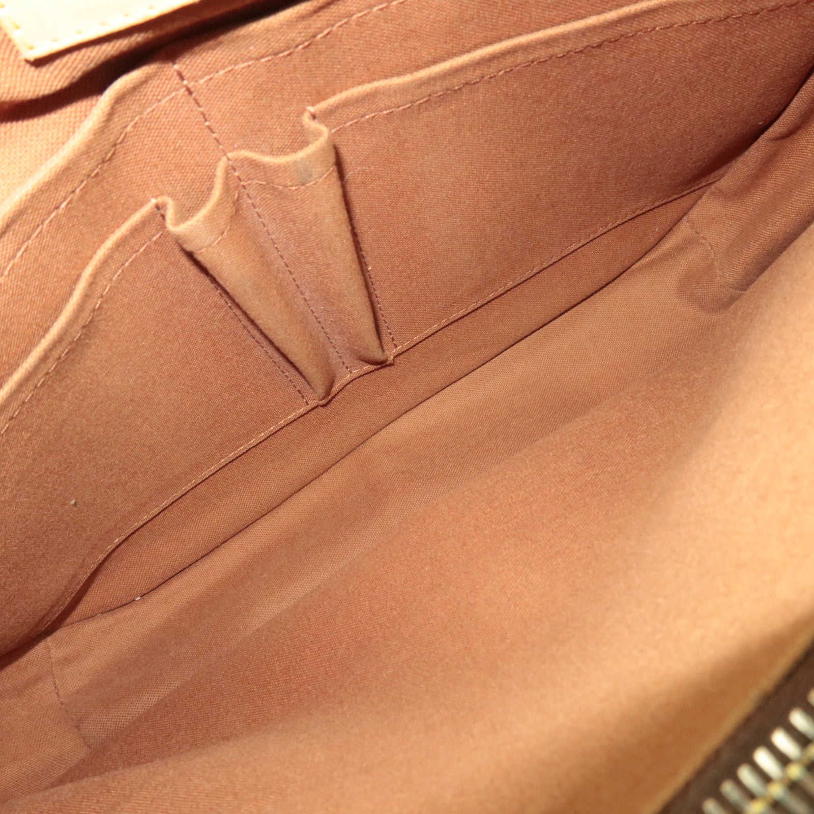 Louis Vuitton Monogram Messenger Beaubourg MM Shoulder Bag M97038 CA3009