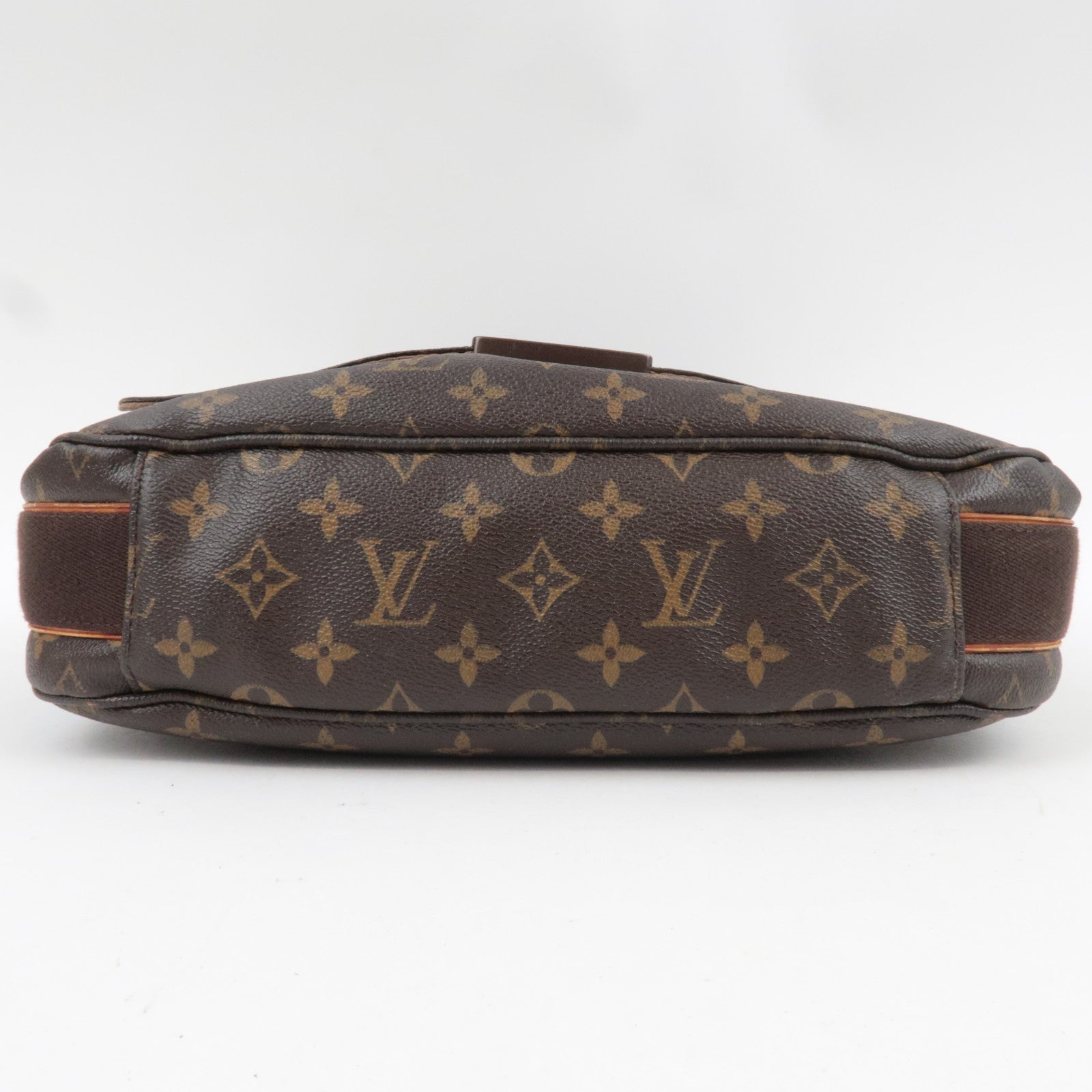 Louis Vuitton Monogram Messenger Beaubourg MM Shoulder Bag M97038 CA3009