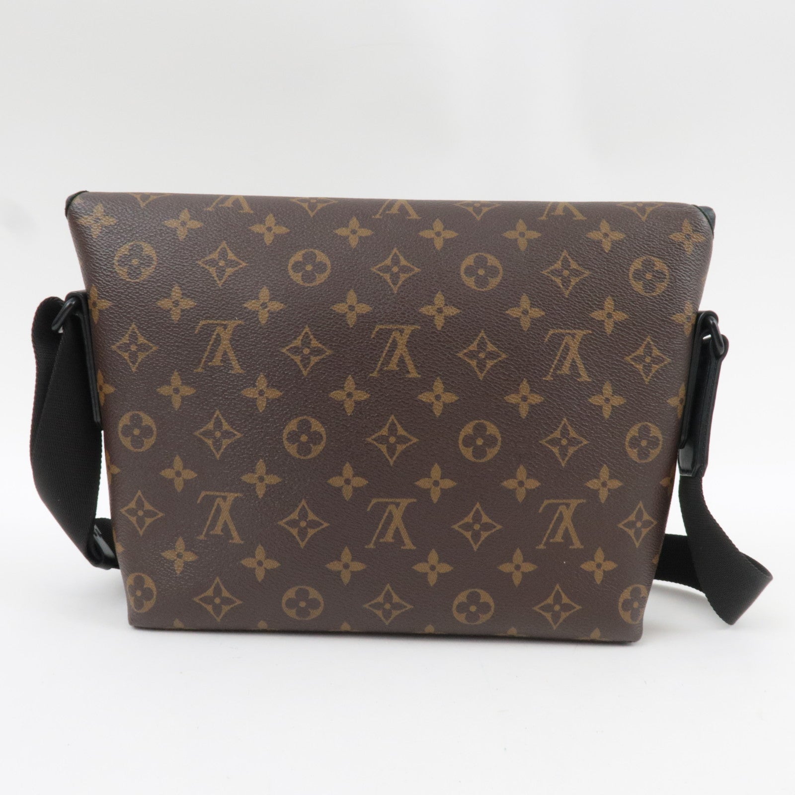 Louis Vuitton Monogram Macassar Magnetic Messenger Shoulder Bag M45557 CA0231