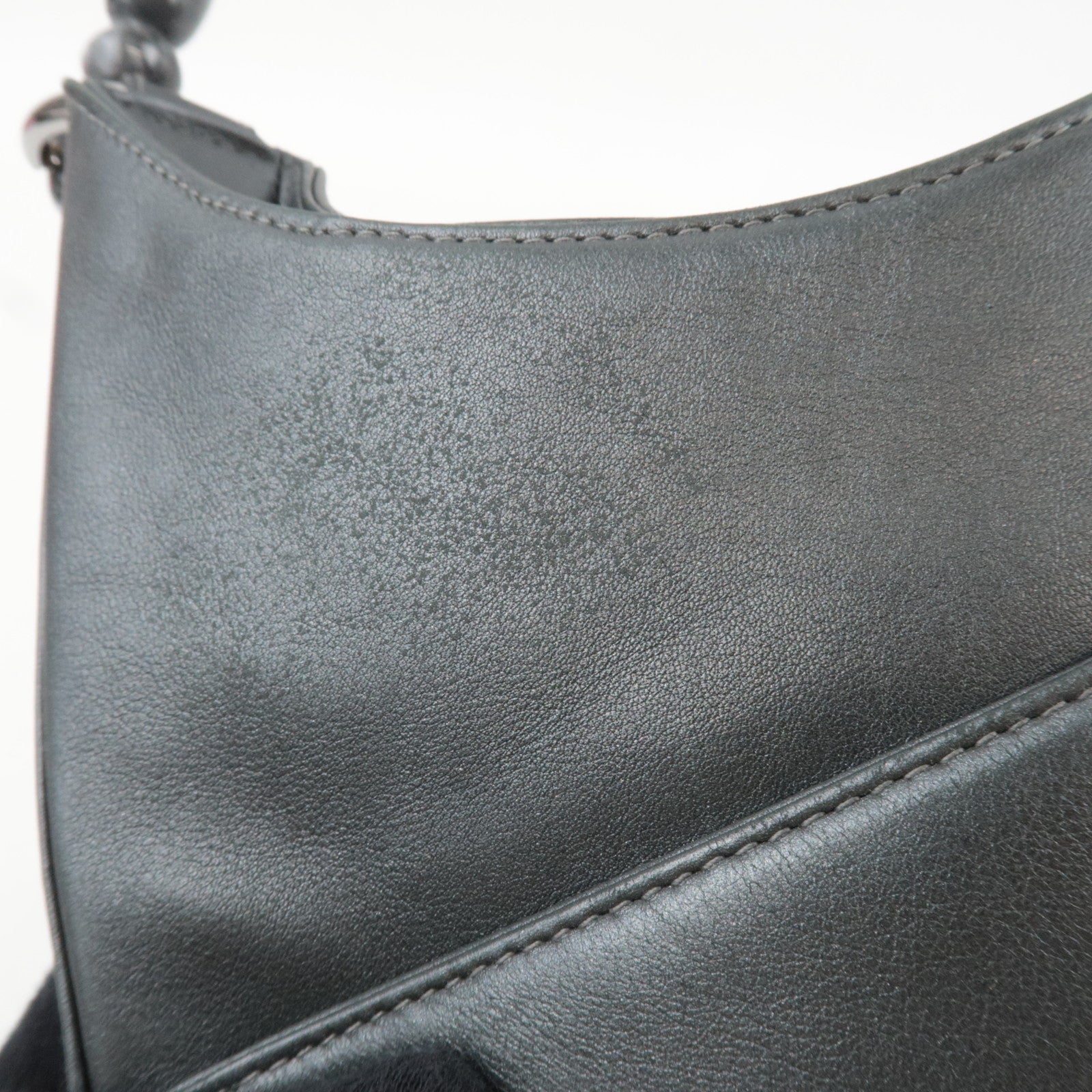 Christian Dior Maris Pearl Leather Shoulder Bag Gray *Dust bag