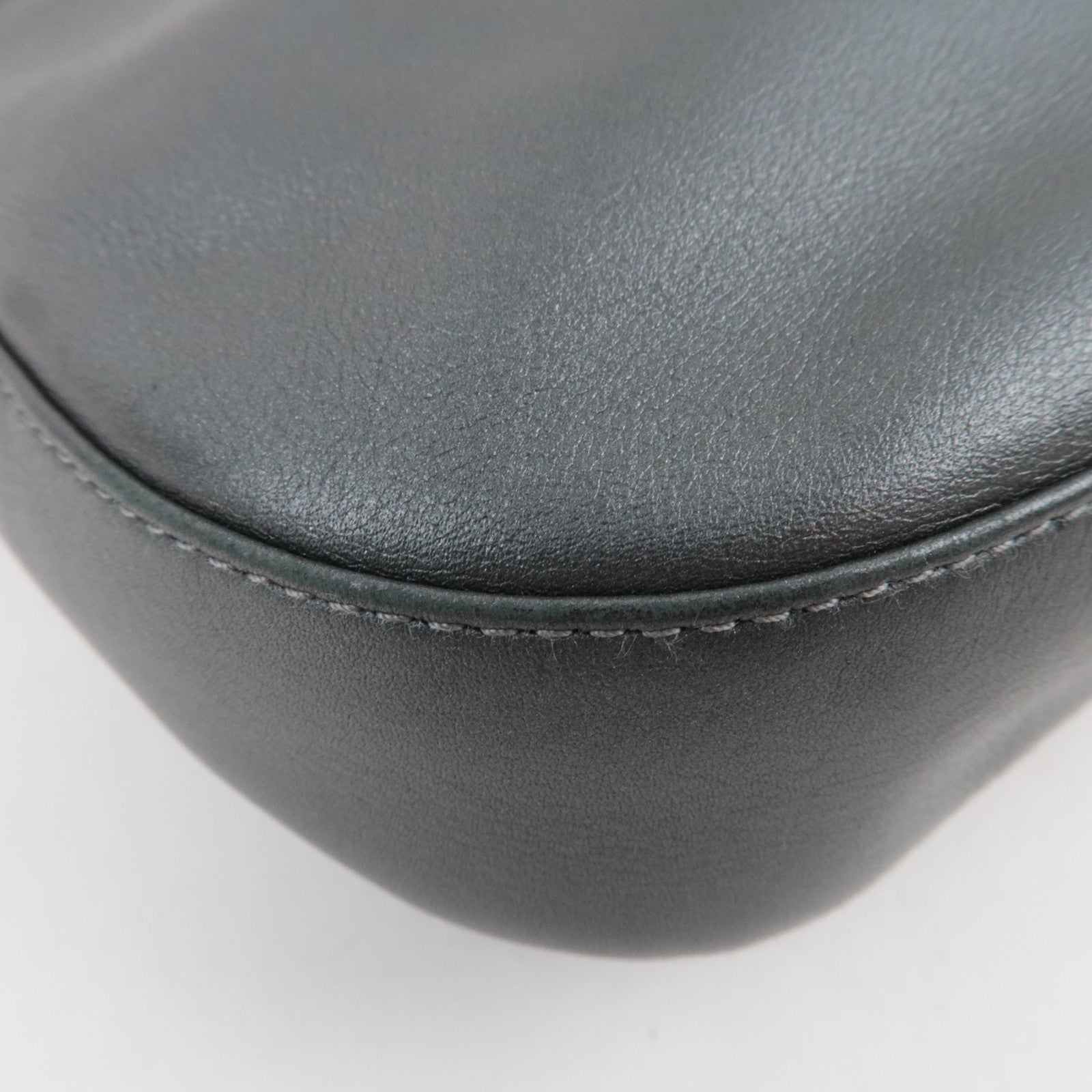 Christian Dior Maris Pearl Leather Shoulder Bag Gray *Dust bag